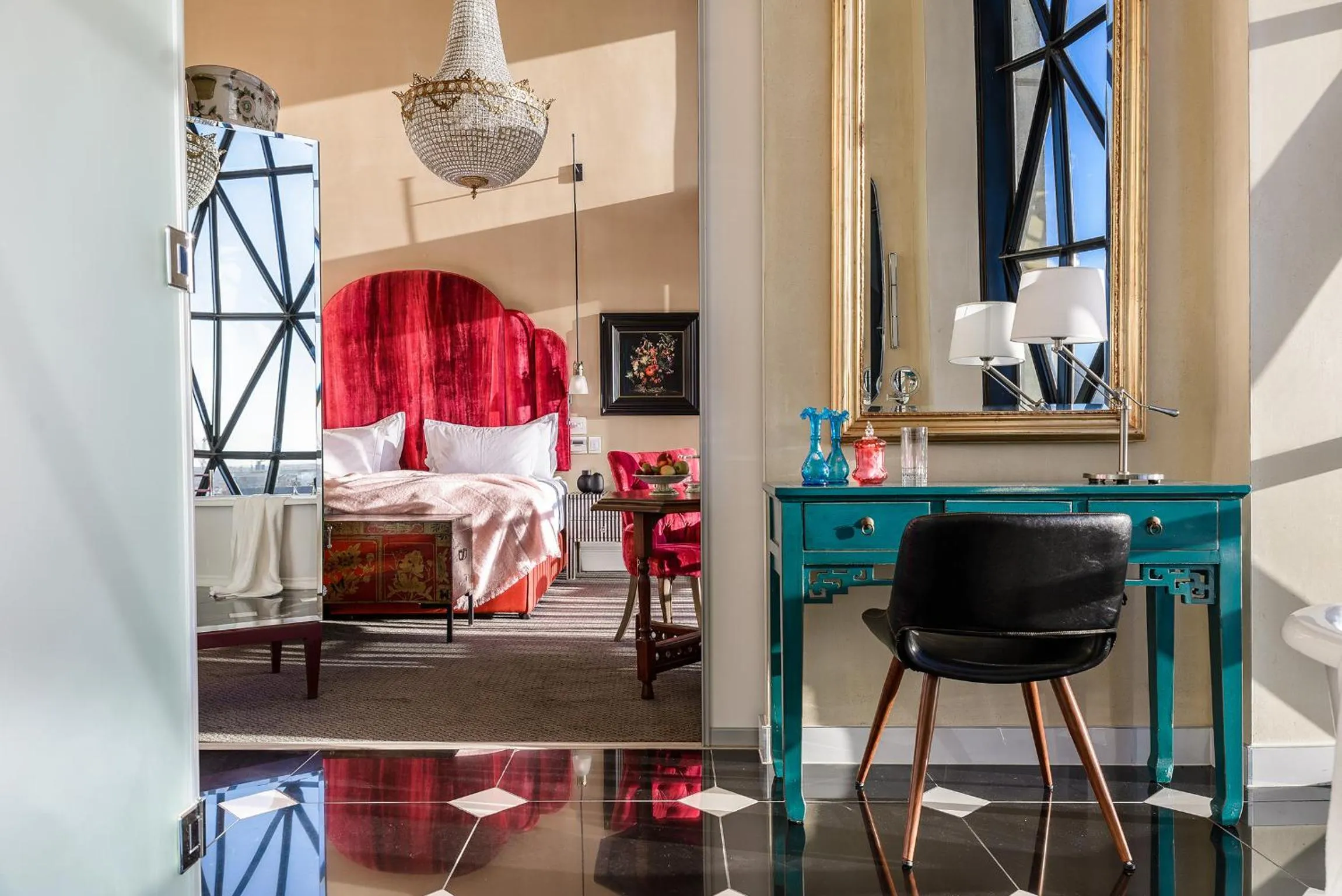 Bedroom, Bed in The Silo Hotel