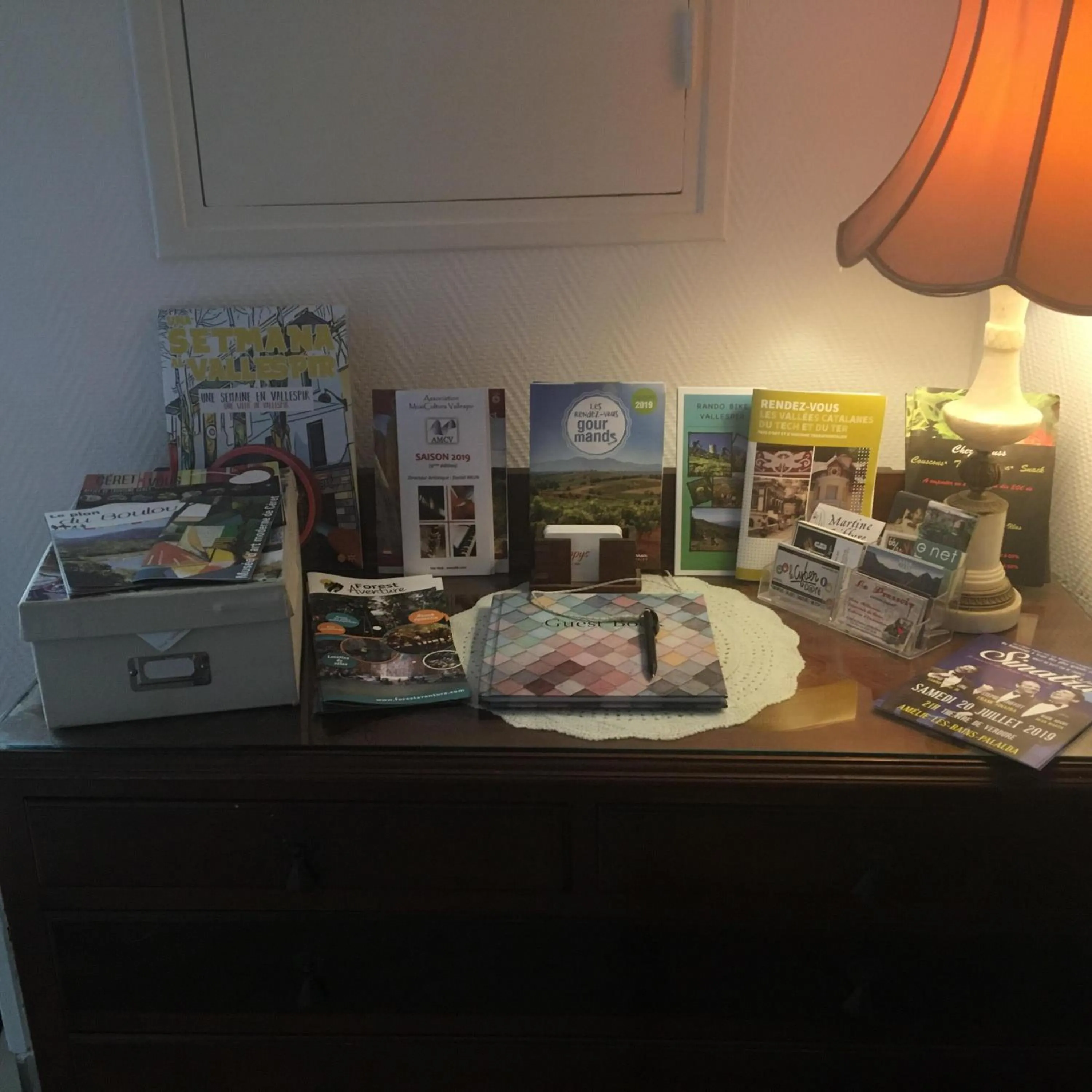 Lobby or reception in Poppys Chambres d'Hotes