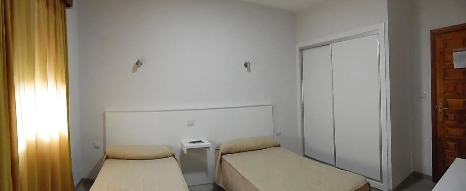 Photo of the whole room, Bed in Hostal Arias