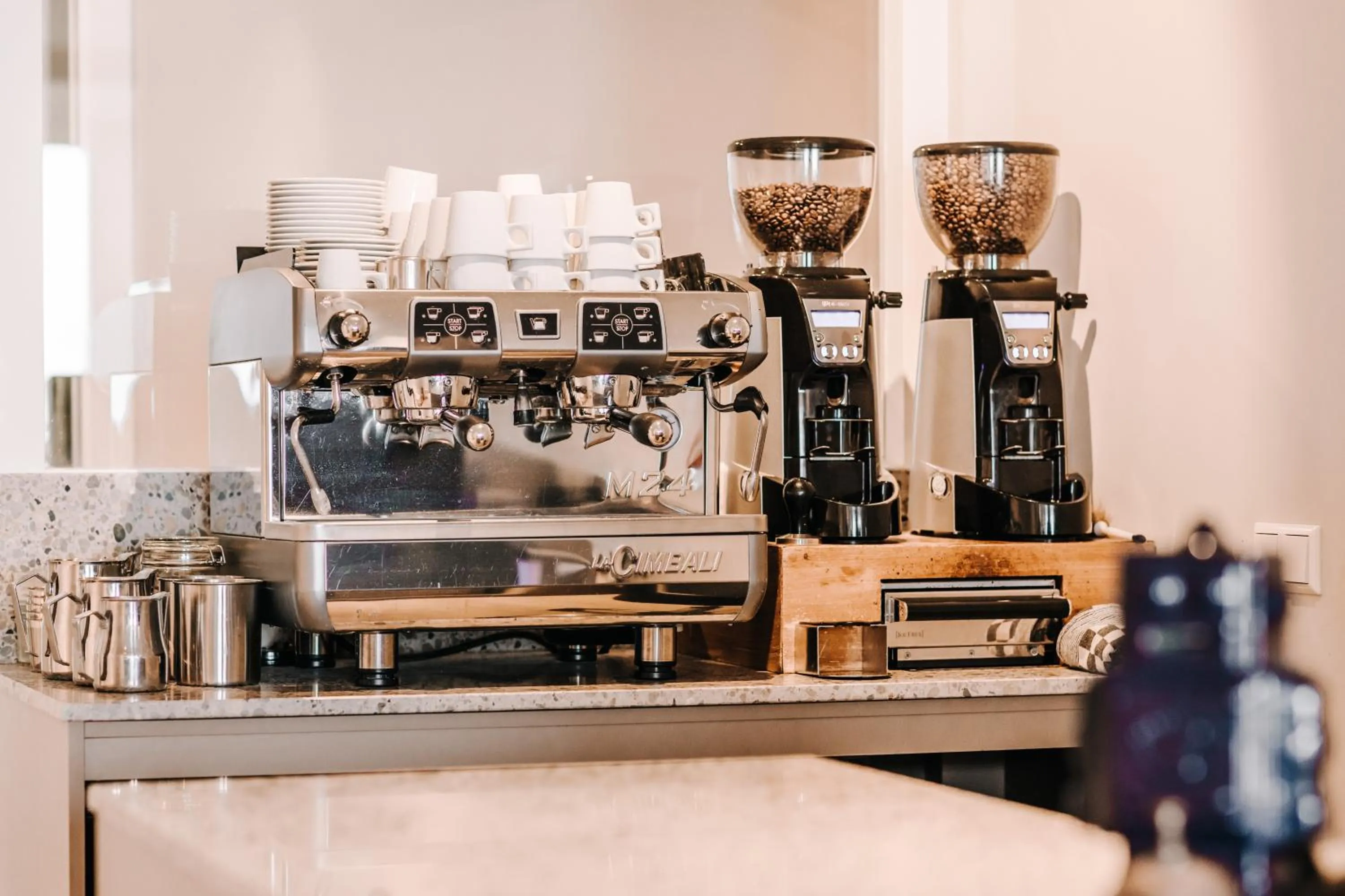 Coffee/tea facilities in Boulevard 5
