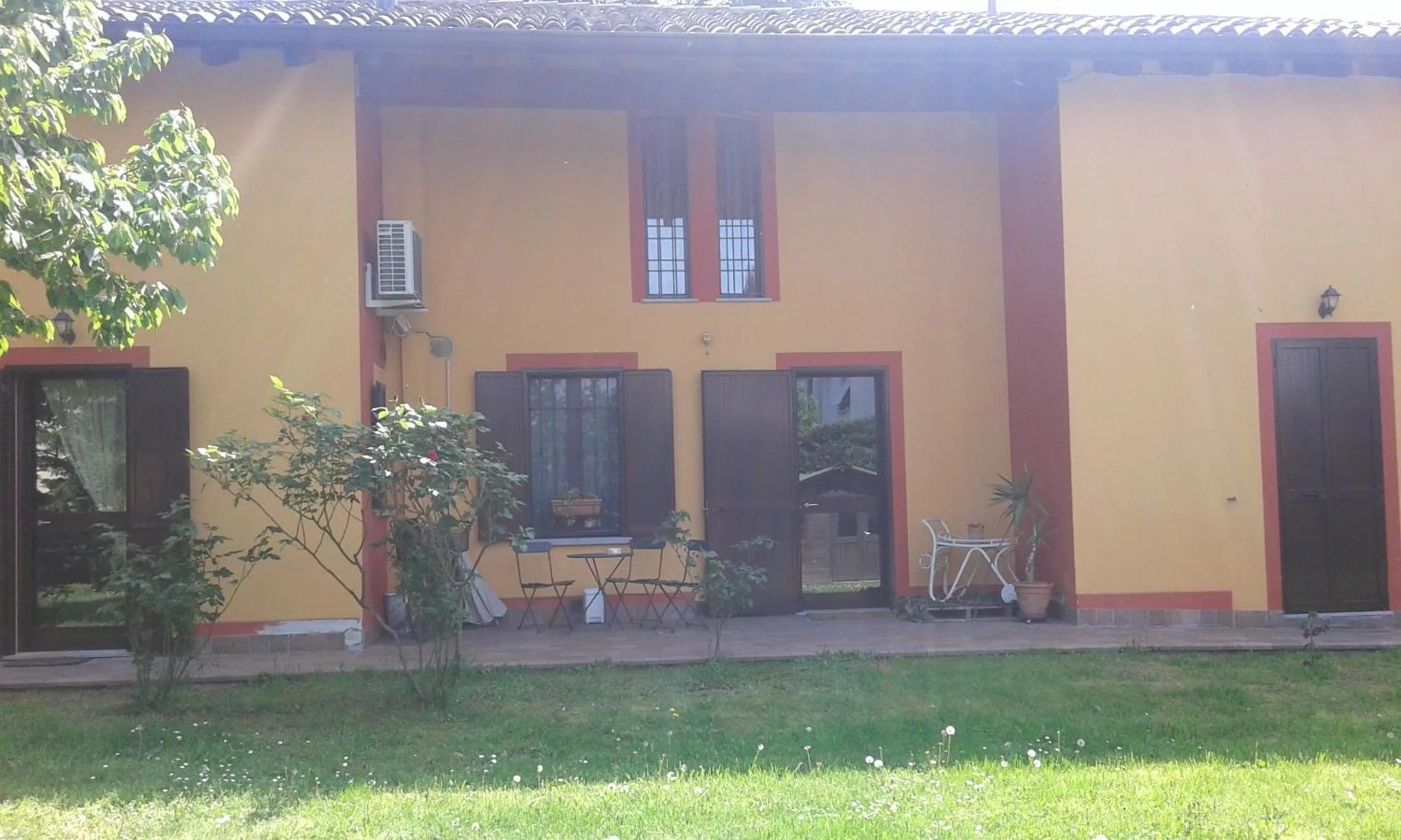 Property building in Villa Anna Bed & Breakfast