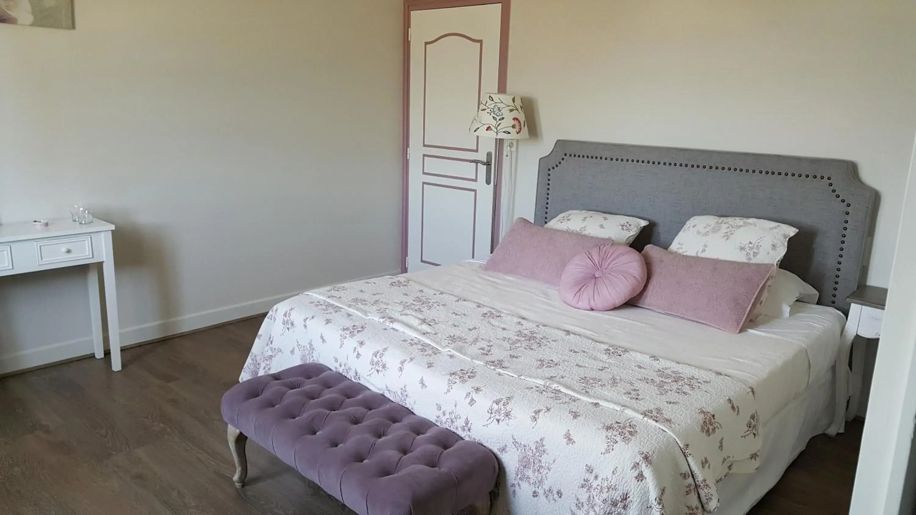 Suite with Spa Access - single occupancy in Le Vallon De Guerry Suite with Spa Access - single occupancy in Le Vallon De Guerry