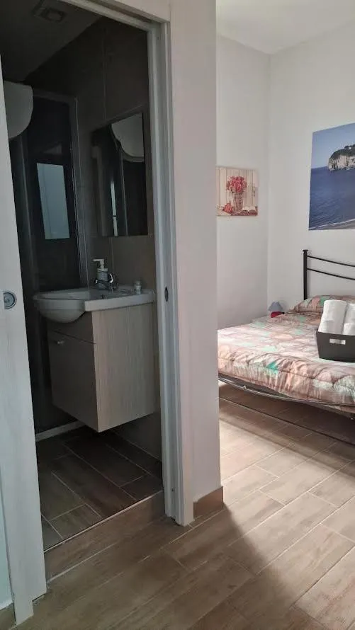 Bed in Napoli Station B&B