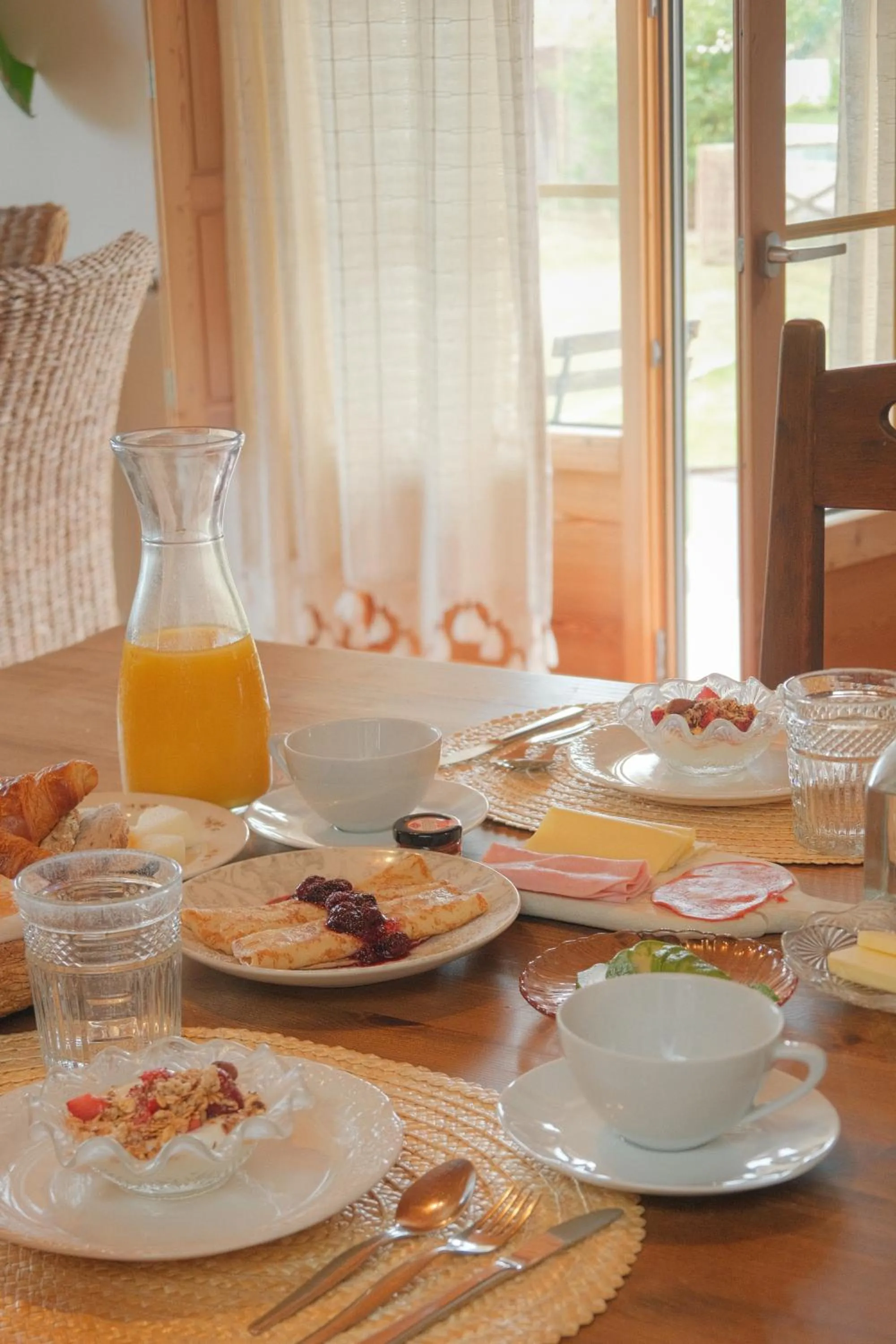 Continental breakfast in Quinta Amarela - B&B