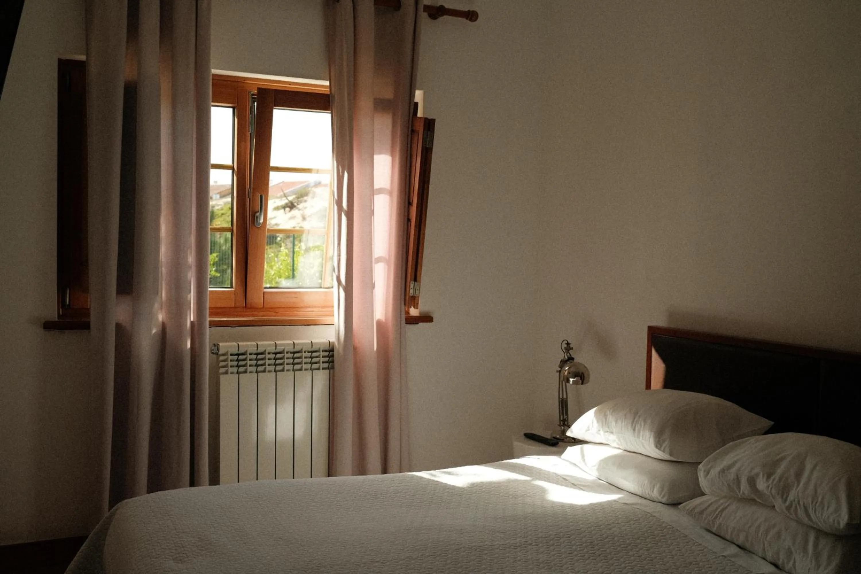 Bedroom, Bed in Quinta Amarela - B&B