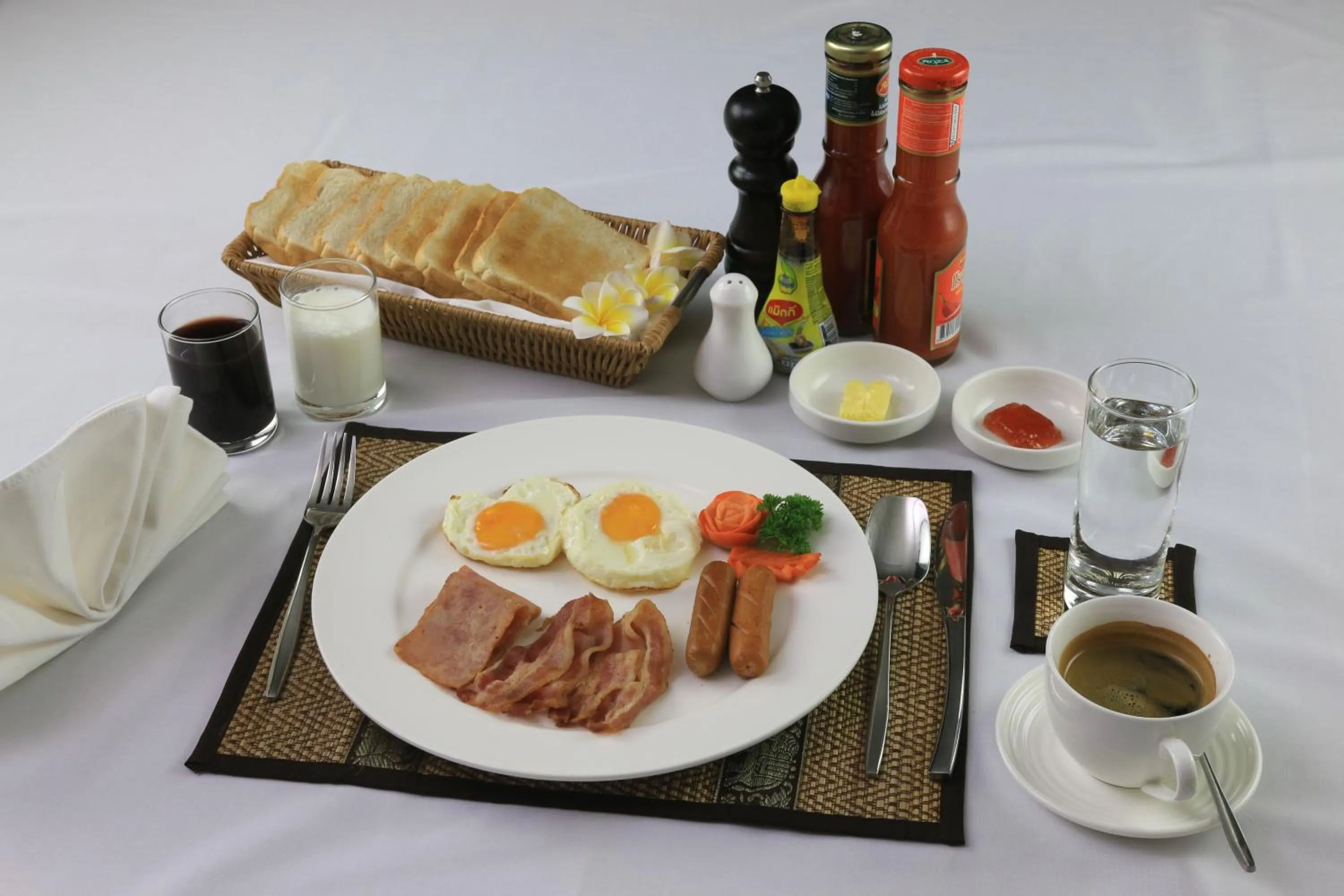 Food in Phasouk Vien Chantra Hotel