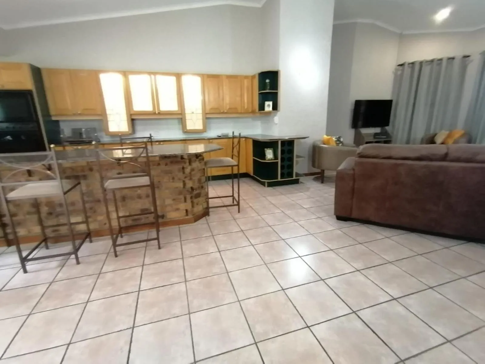 TV and multimedia in Shingalana Guest Lodge