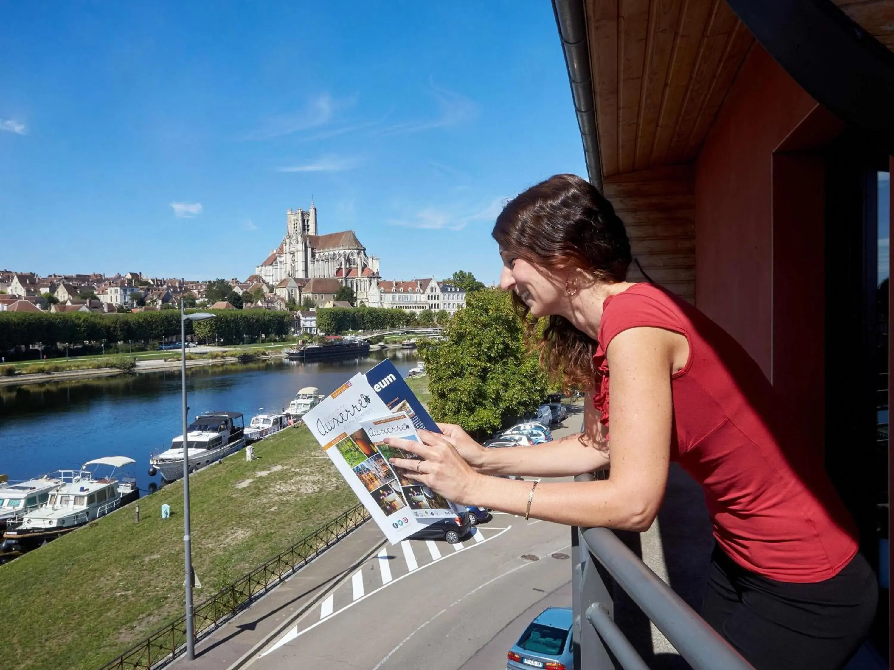 Bedroom in ibis Auxerre Centre Bedroom in ibis Auxerre Centre