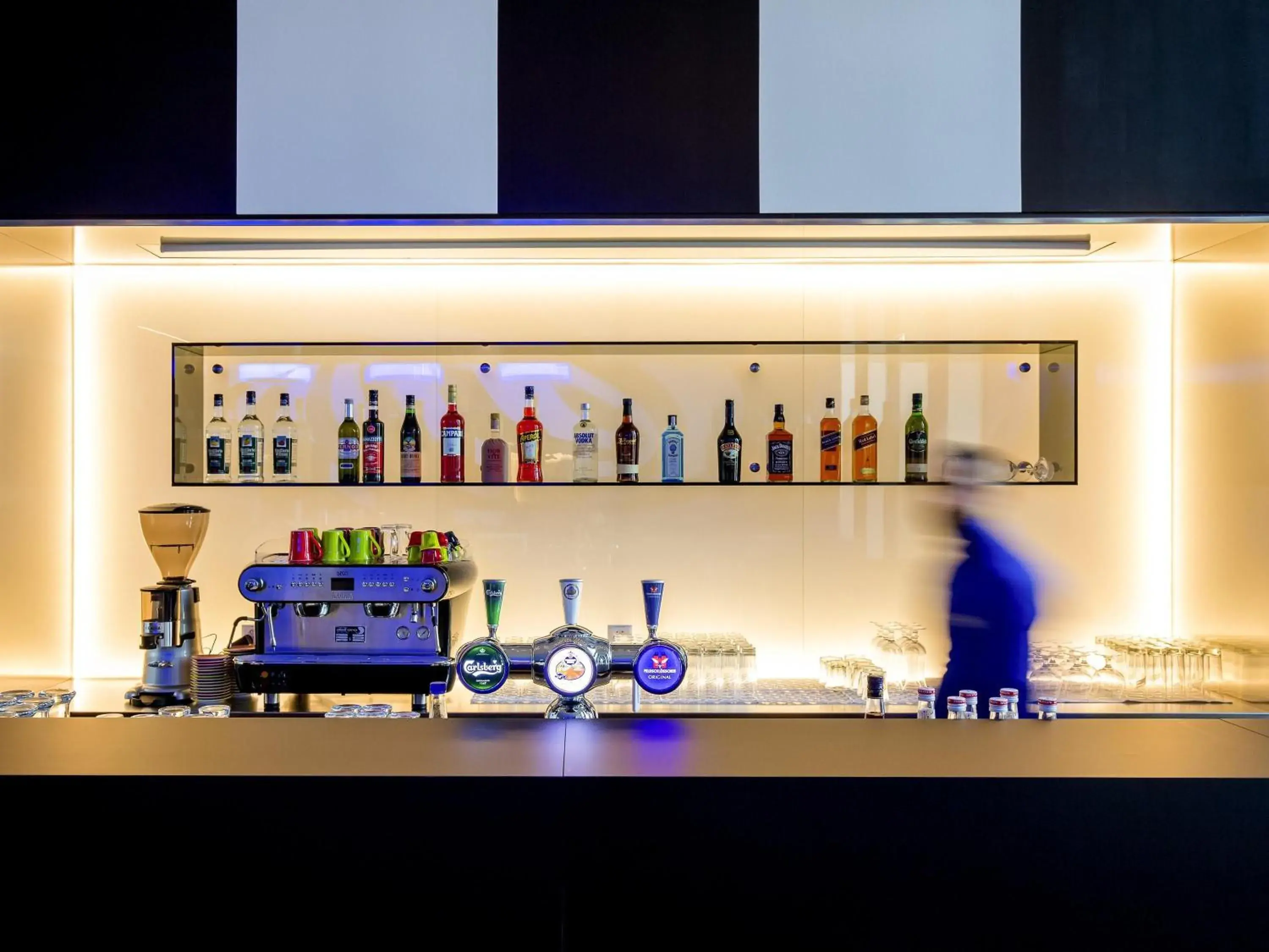 Lounge or bar in ibis Styles Basel City Lounge or bar in ibis Styles Basel City