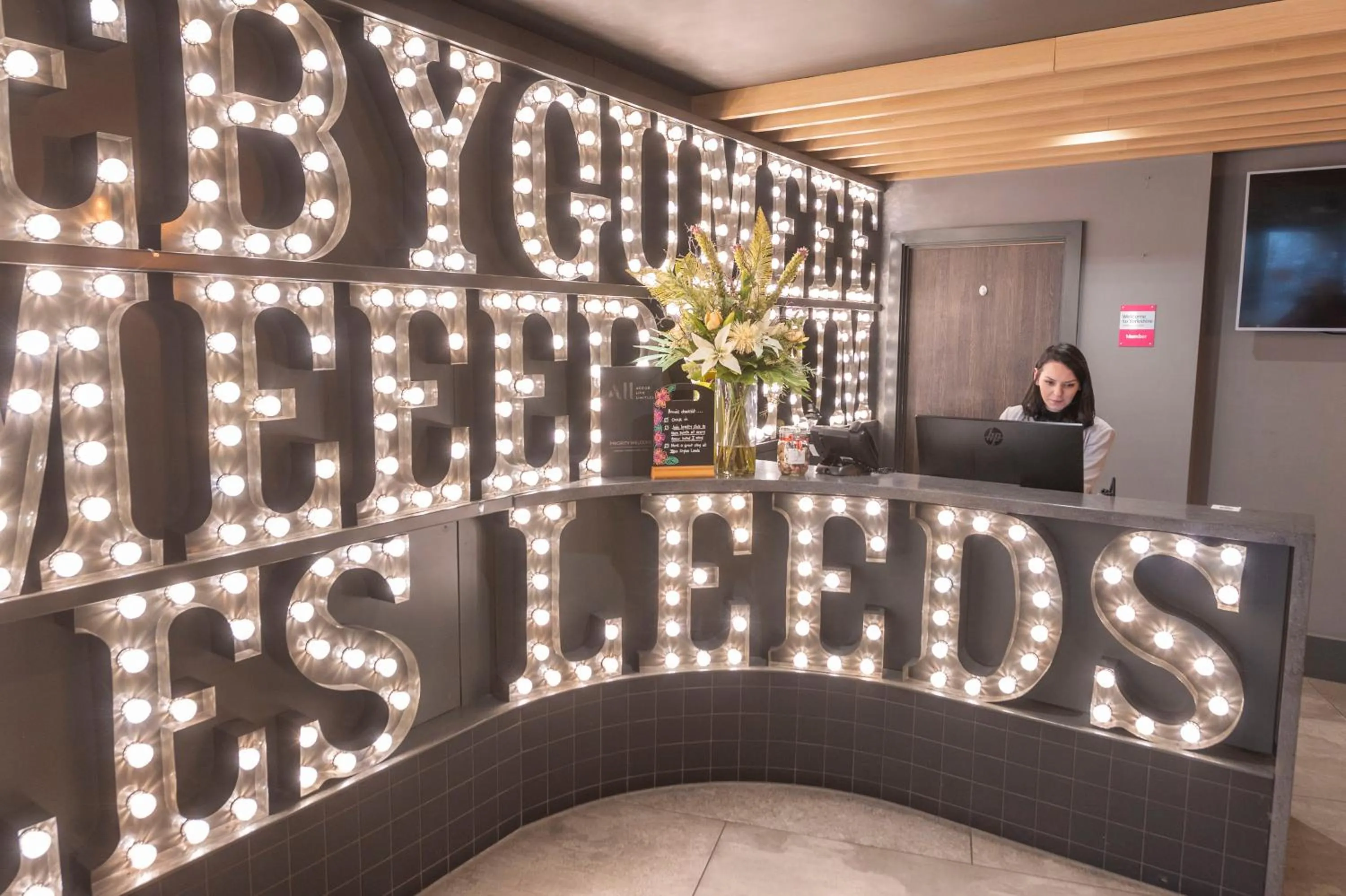 Lobby or reception in ibis Styles Leeds City Centre Arena