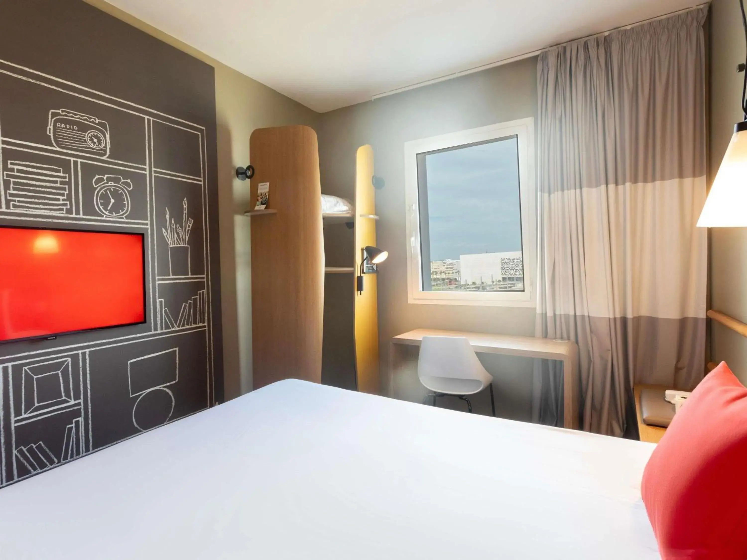 Bedroom, Bed in Ibis Rabat Agdal Bedroom, Bed in Ibis Rabat Agdal