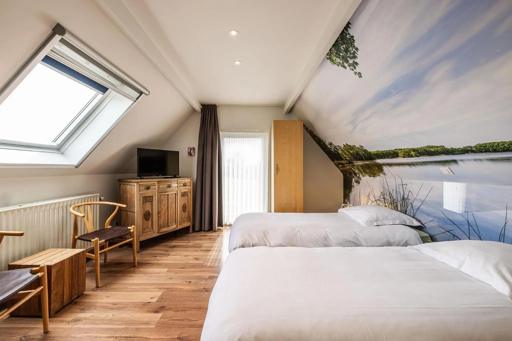 Photo of the whole room, Bed in Apollonia