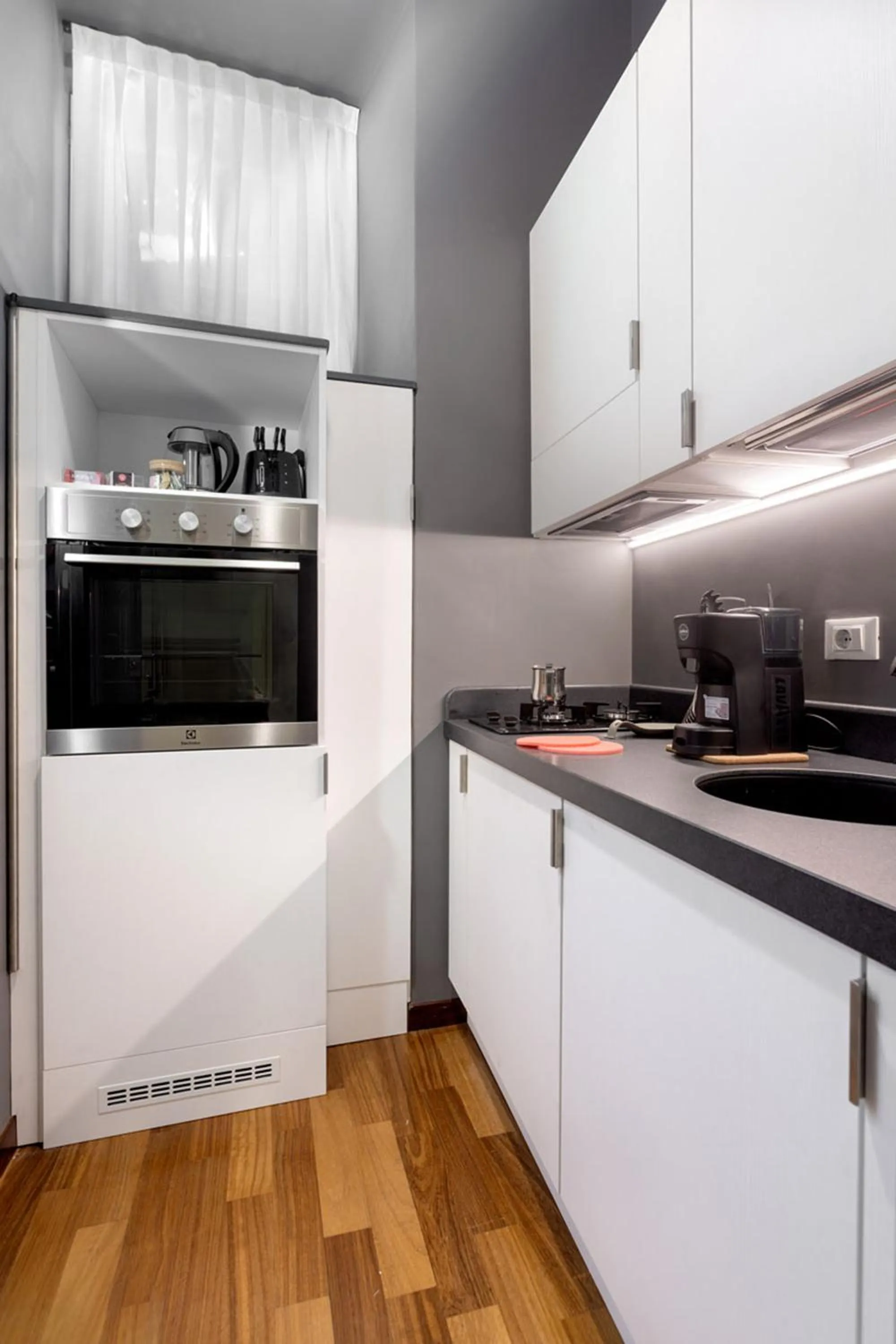 Kitchen or kitchenette in L'obelisque maison de luxe