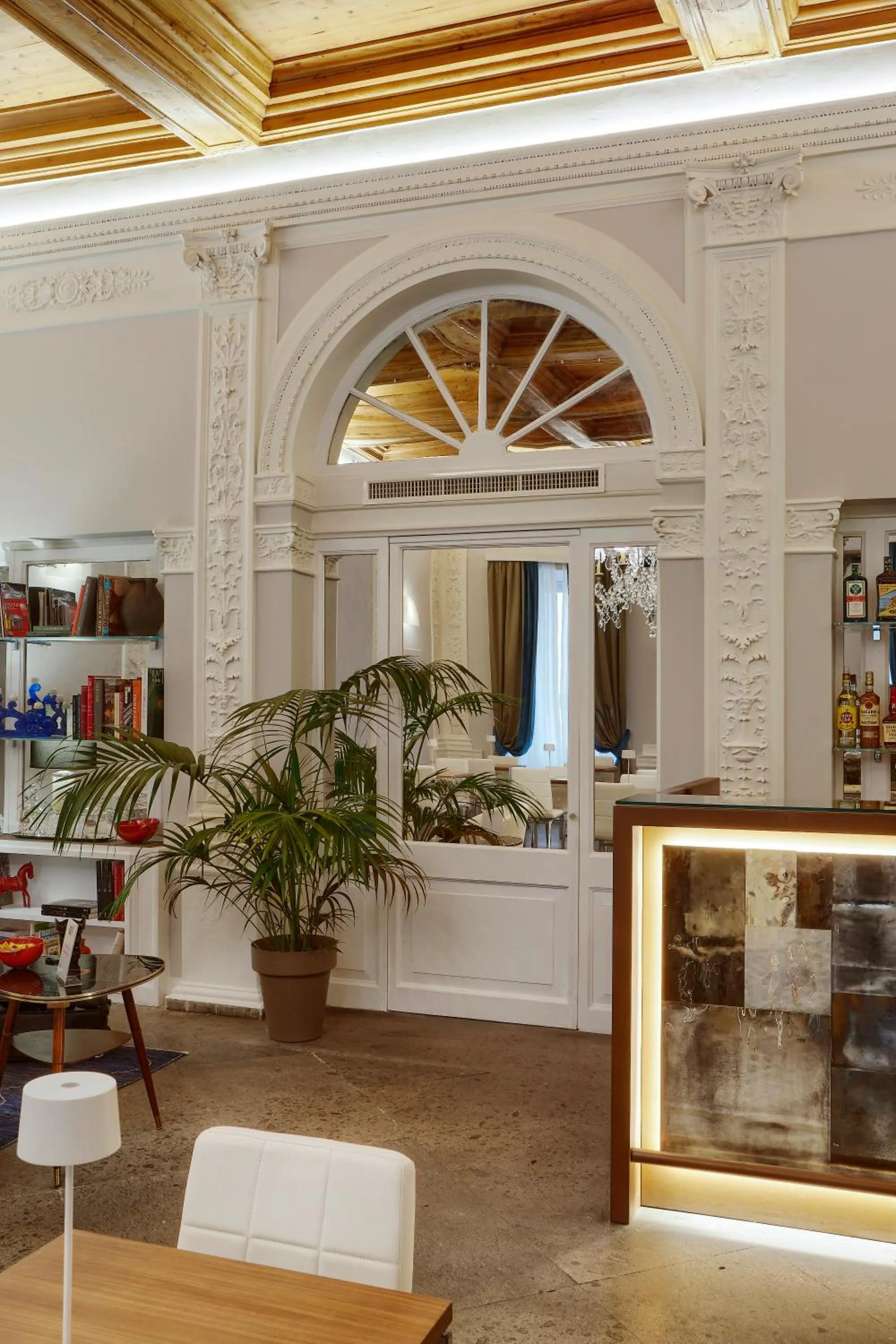 Communal lounge/ TV room in L'obelisque maison de luxe