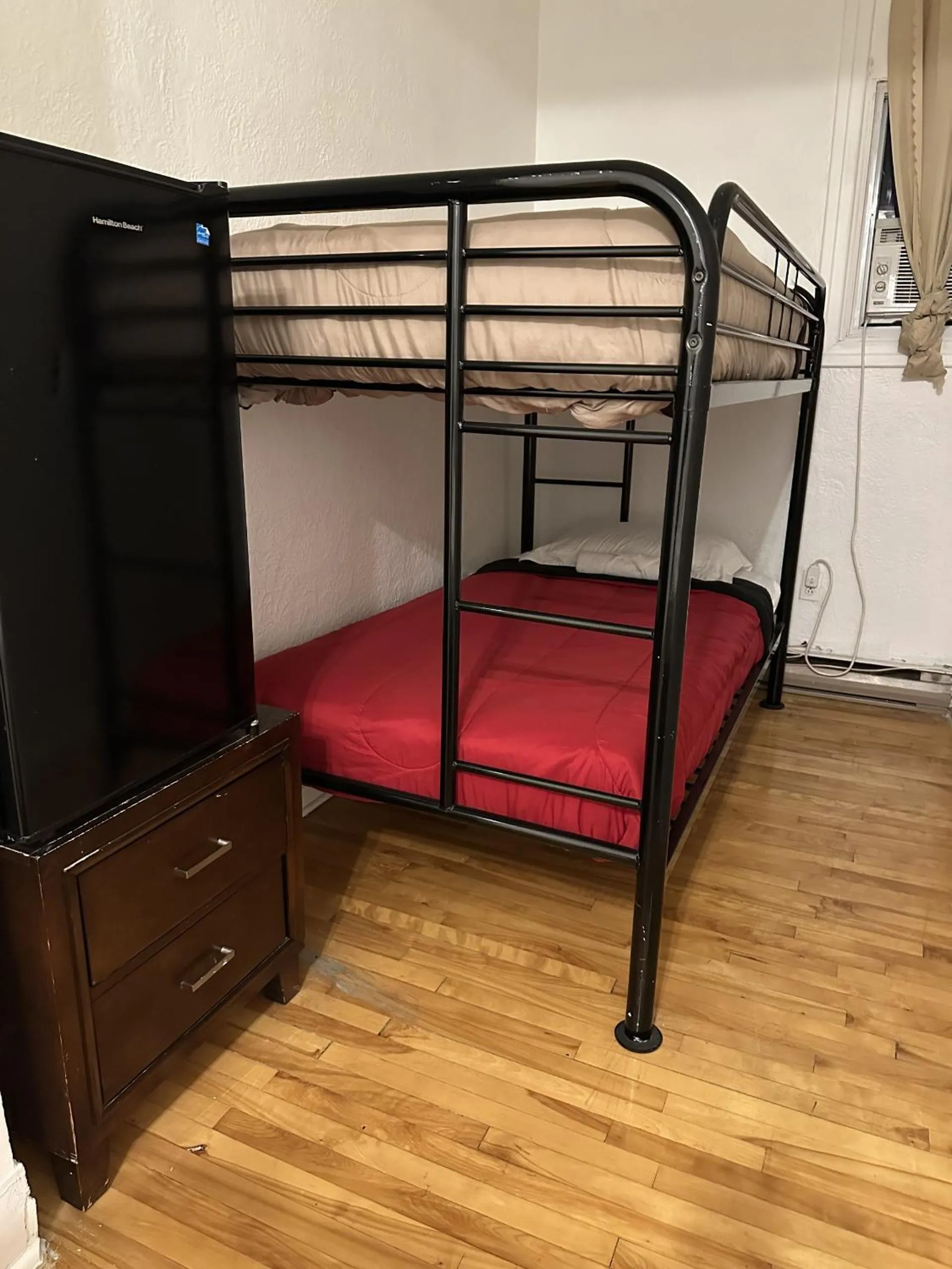 Bed in Hotel Mini Inc