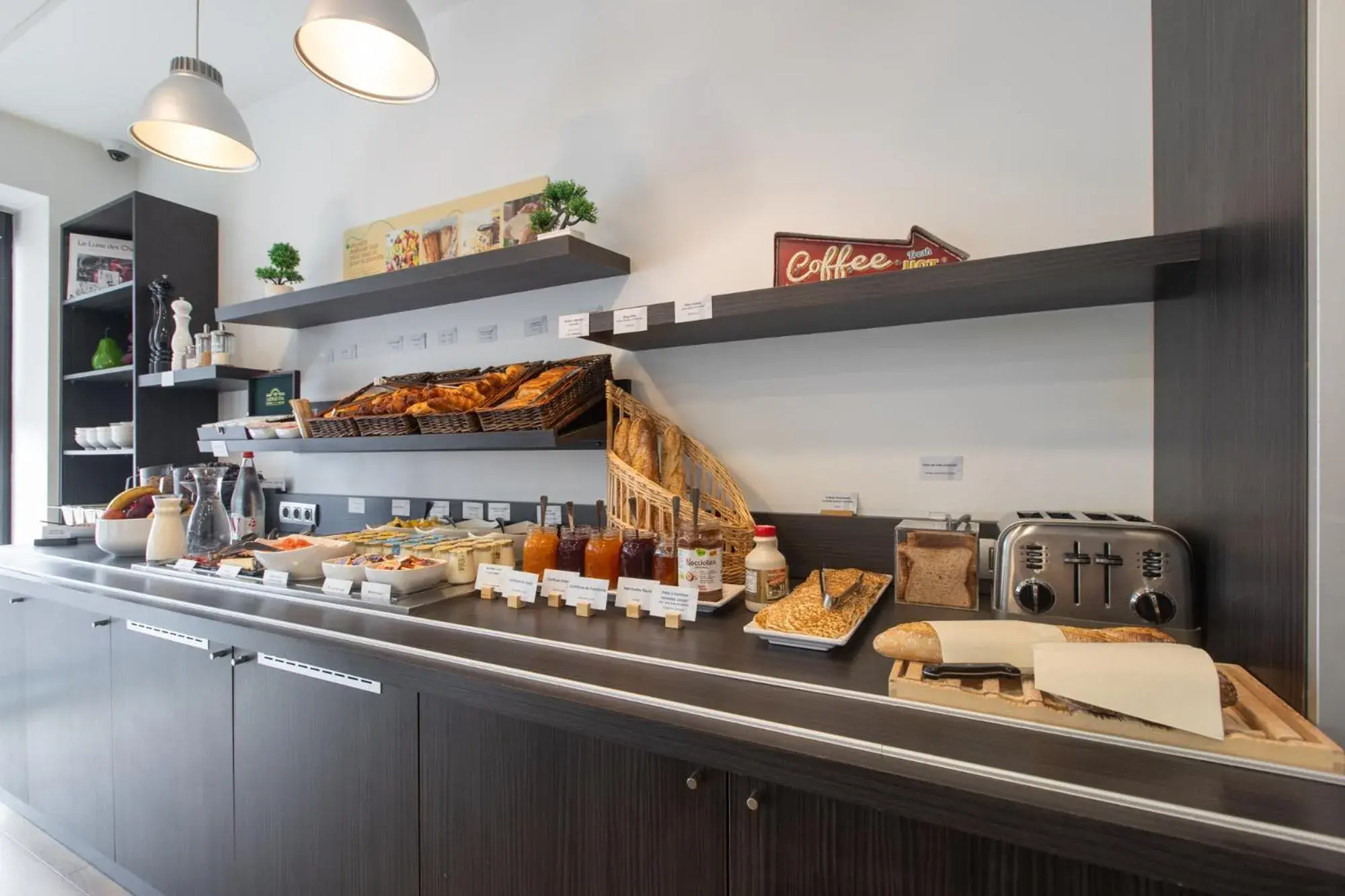 Food in Campanile Metz Centre - Gare Food in Campanile Metz Centre - Gare