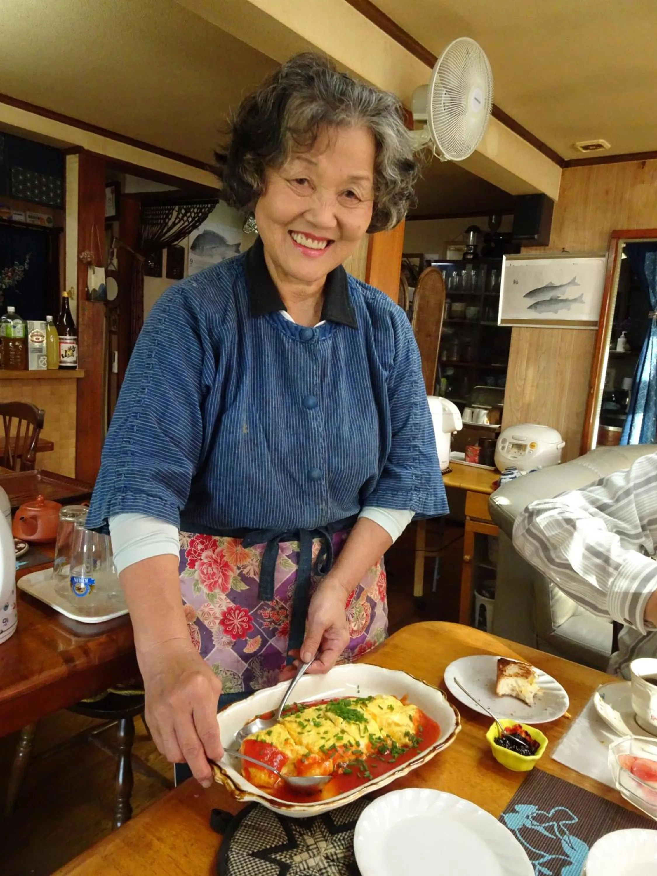 People in Lodge Amenouo