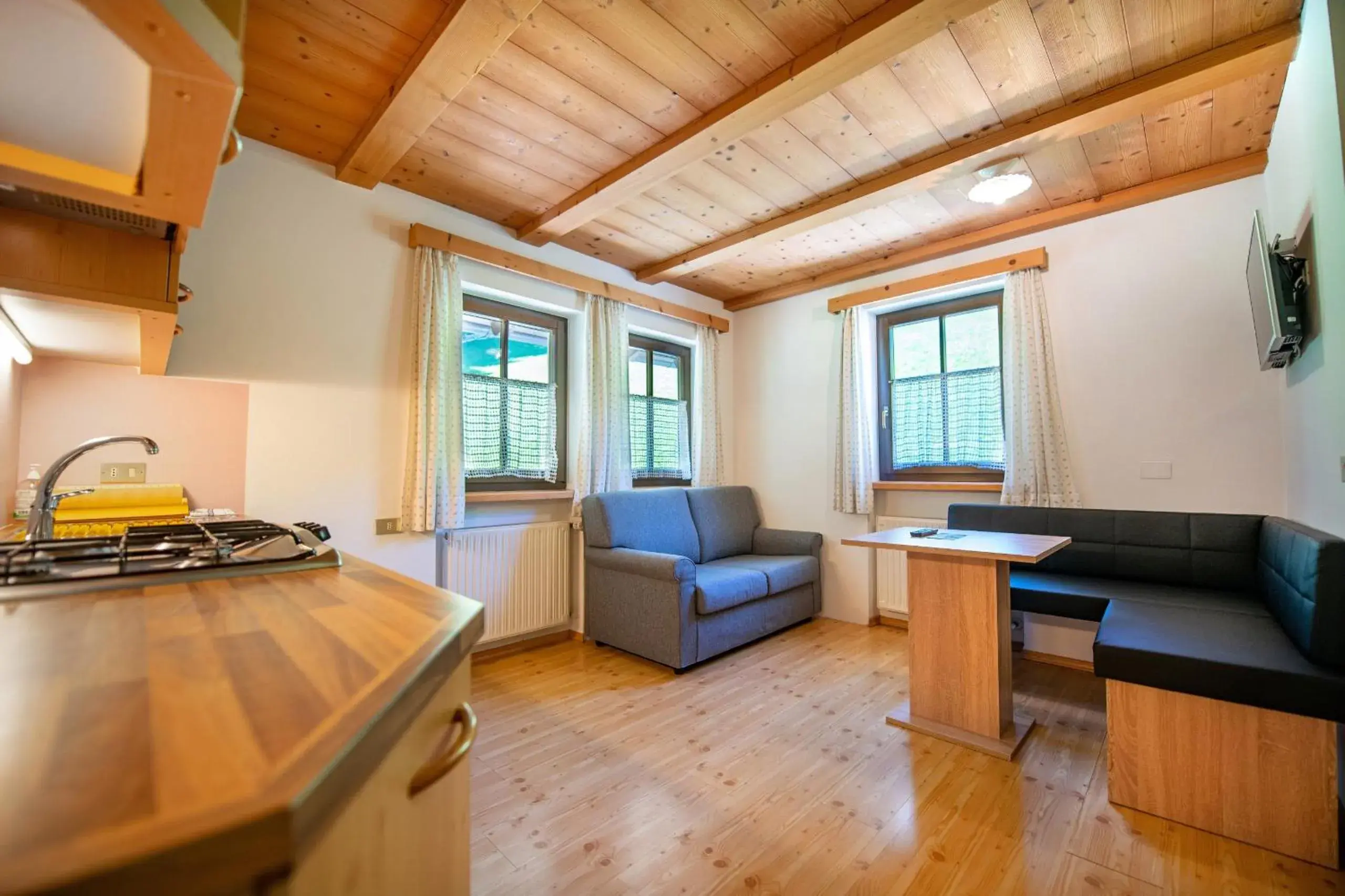 Agriturismo Apartments Tuene Agriturismo Apartments Tuene