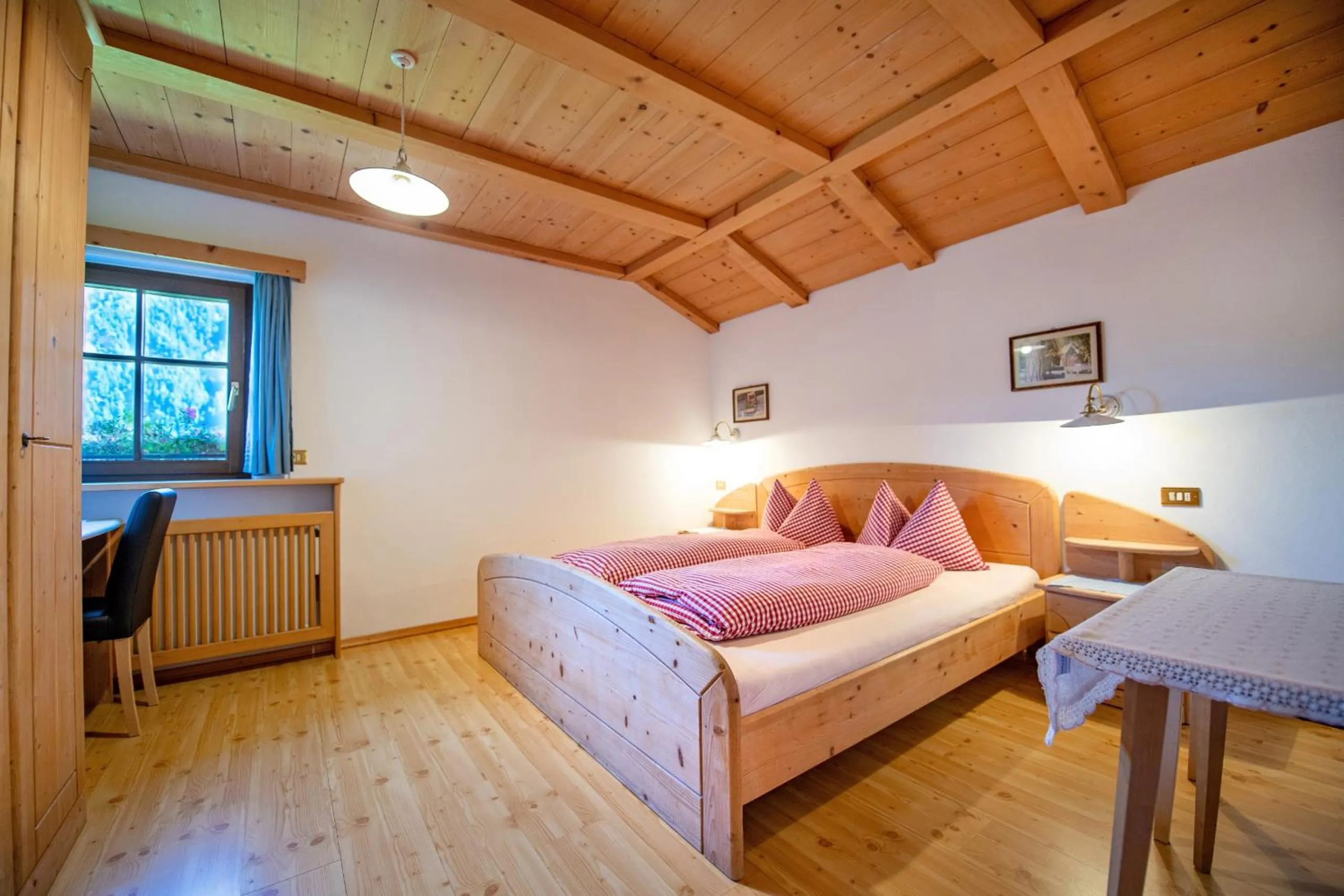 Agriturismo Apartments Tuene
