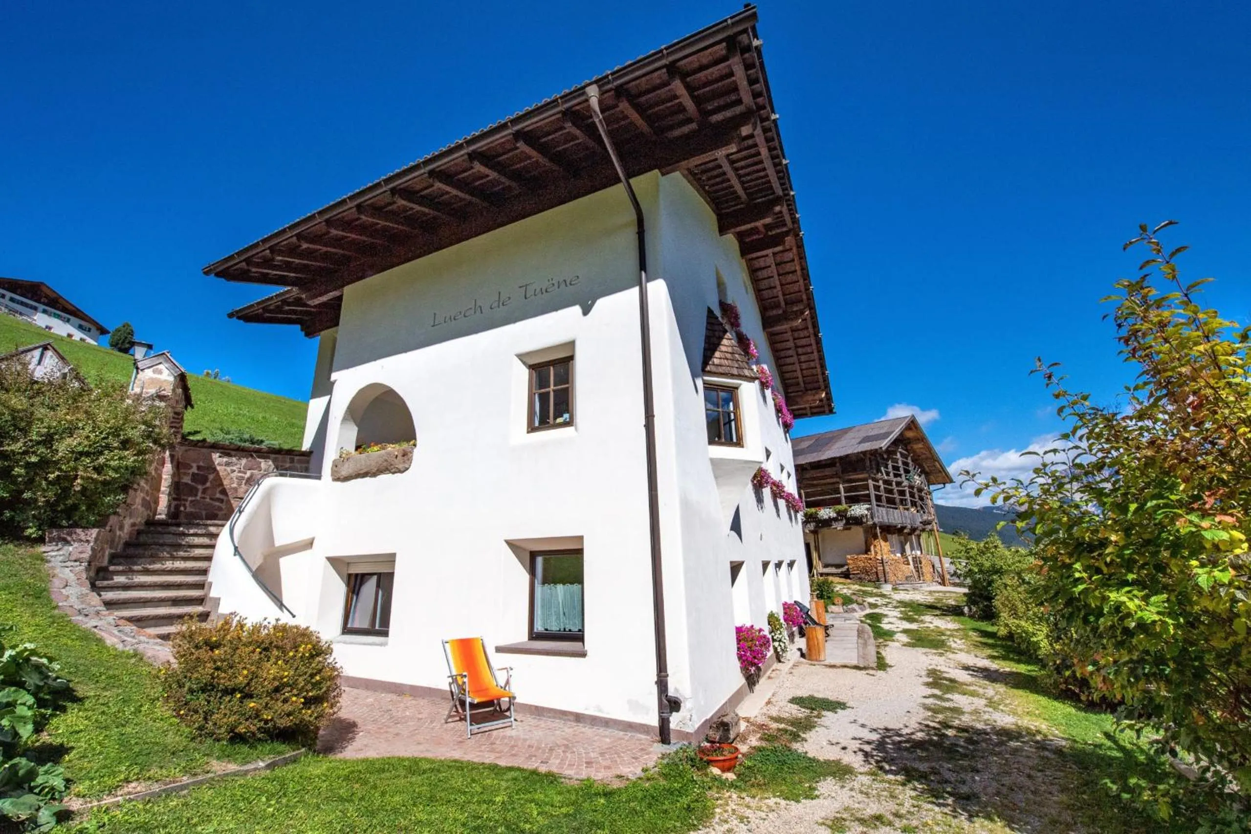 Agriturismo Apartments Tuene