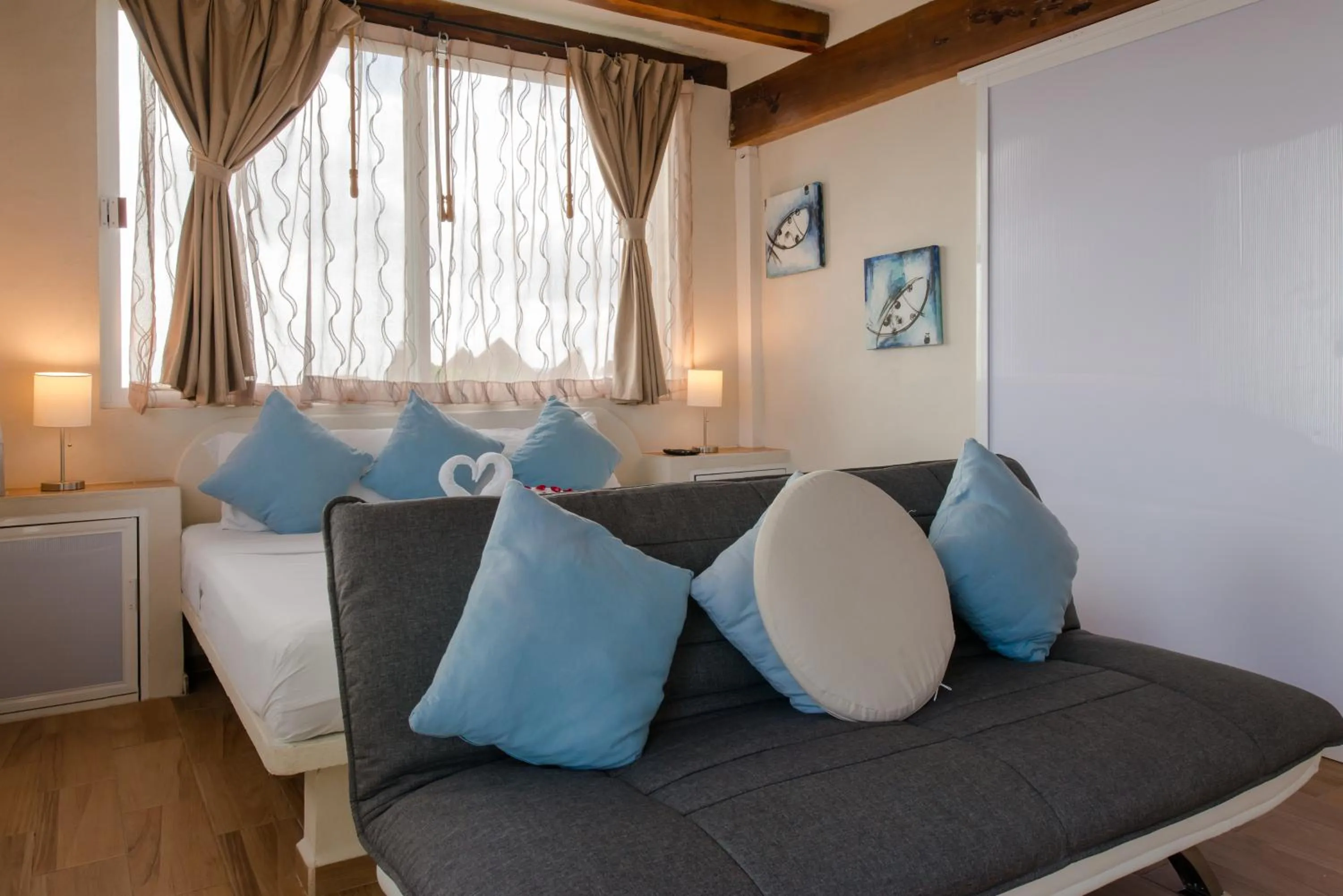 Seating area, Bed in Casa Luca