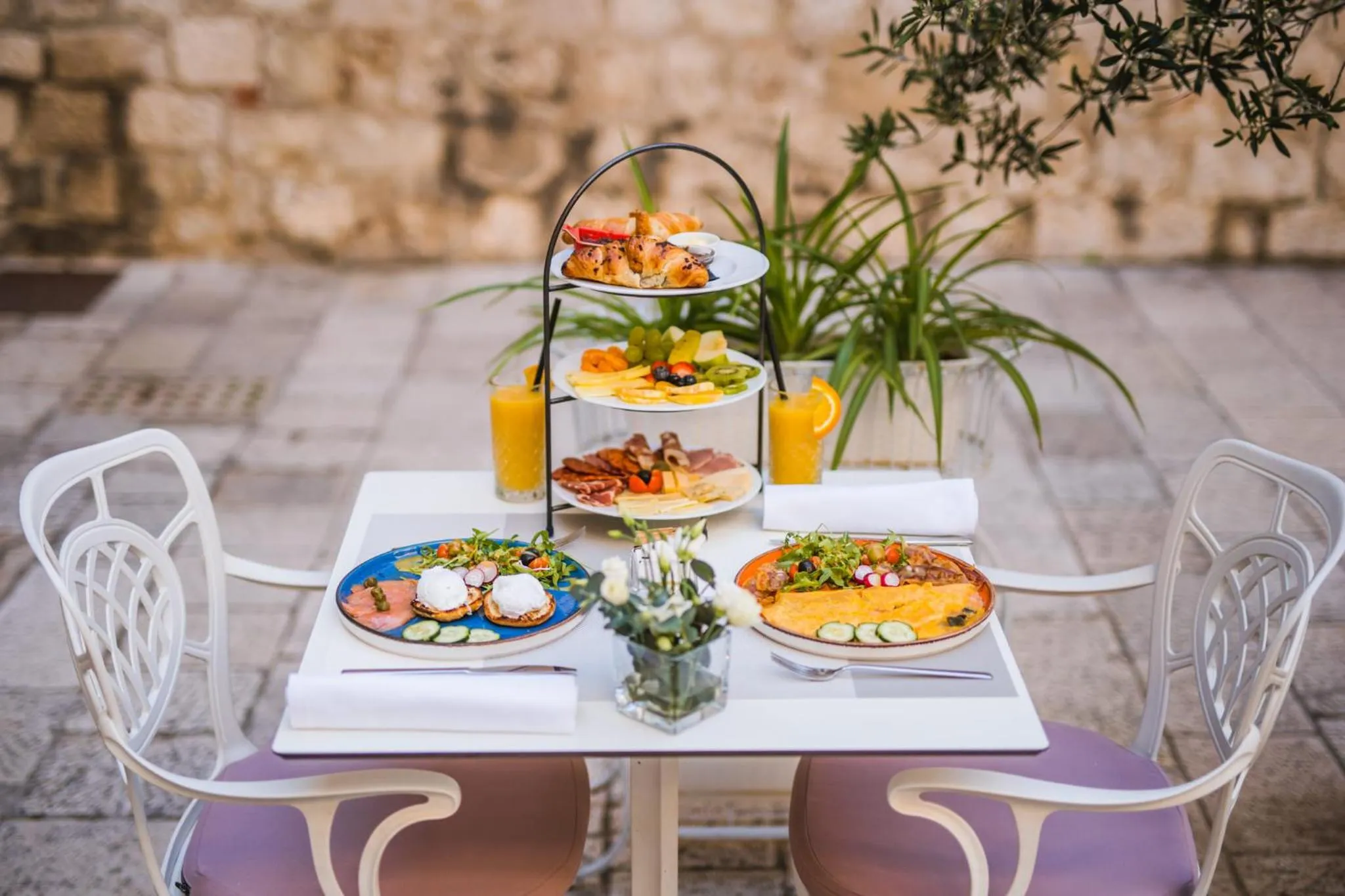 Restaurant/places to eat in Hotel Vestibul Palace & Villa - Small Luxury Hotels Of The World