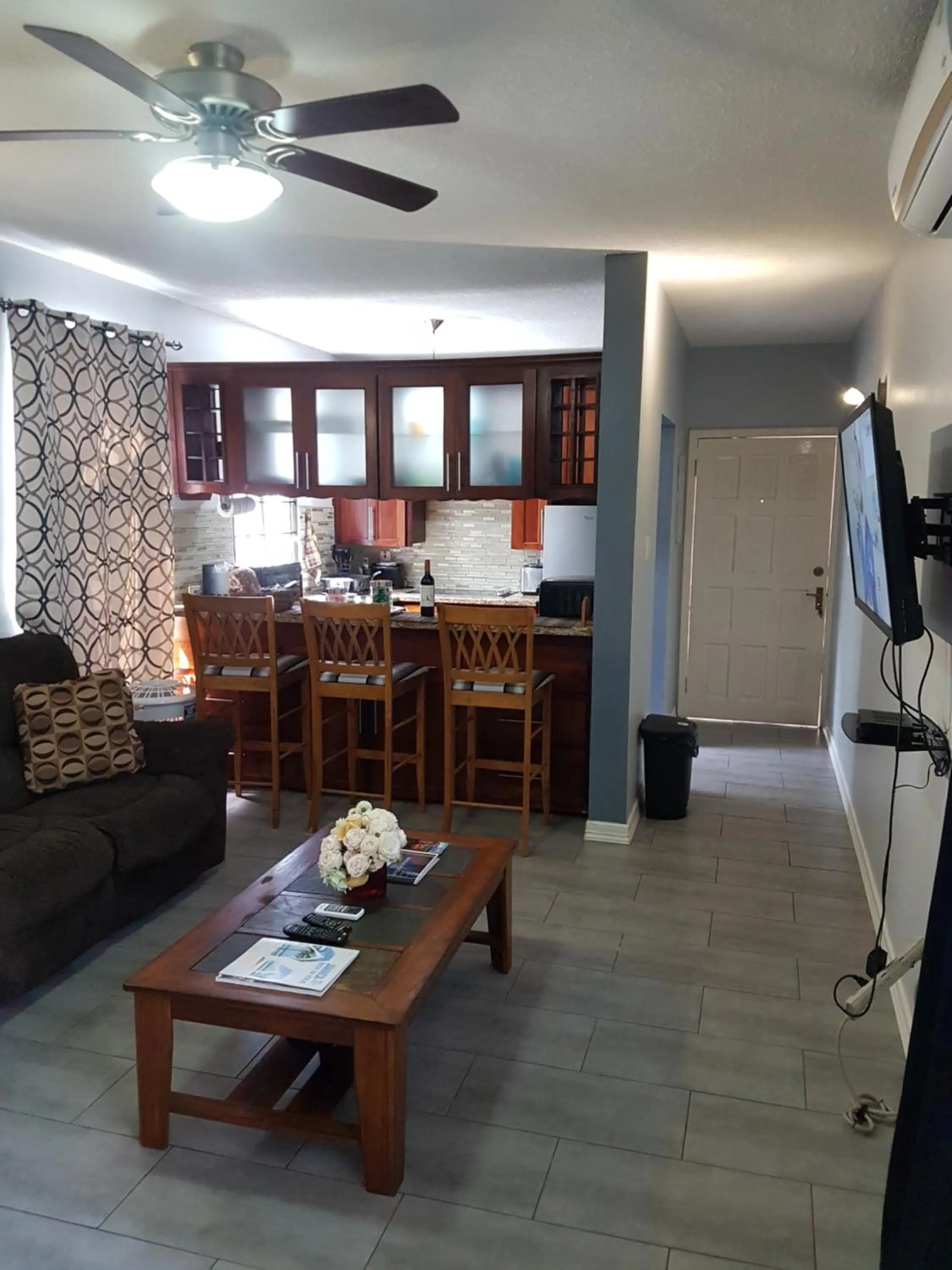 Kitchen or kitchenette in Skycastle Oasis