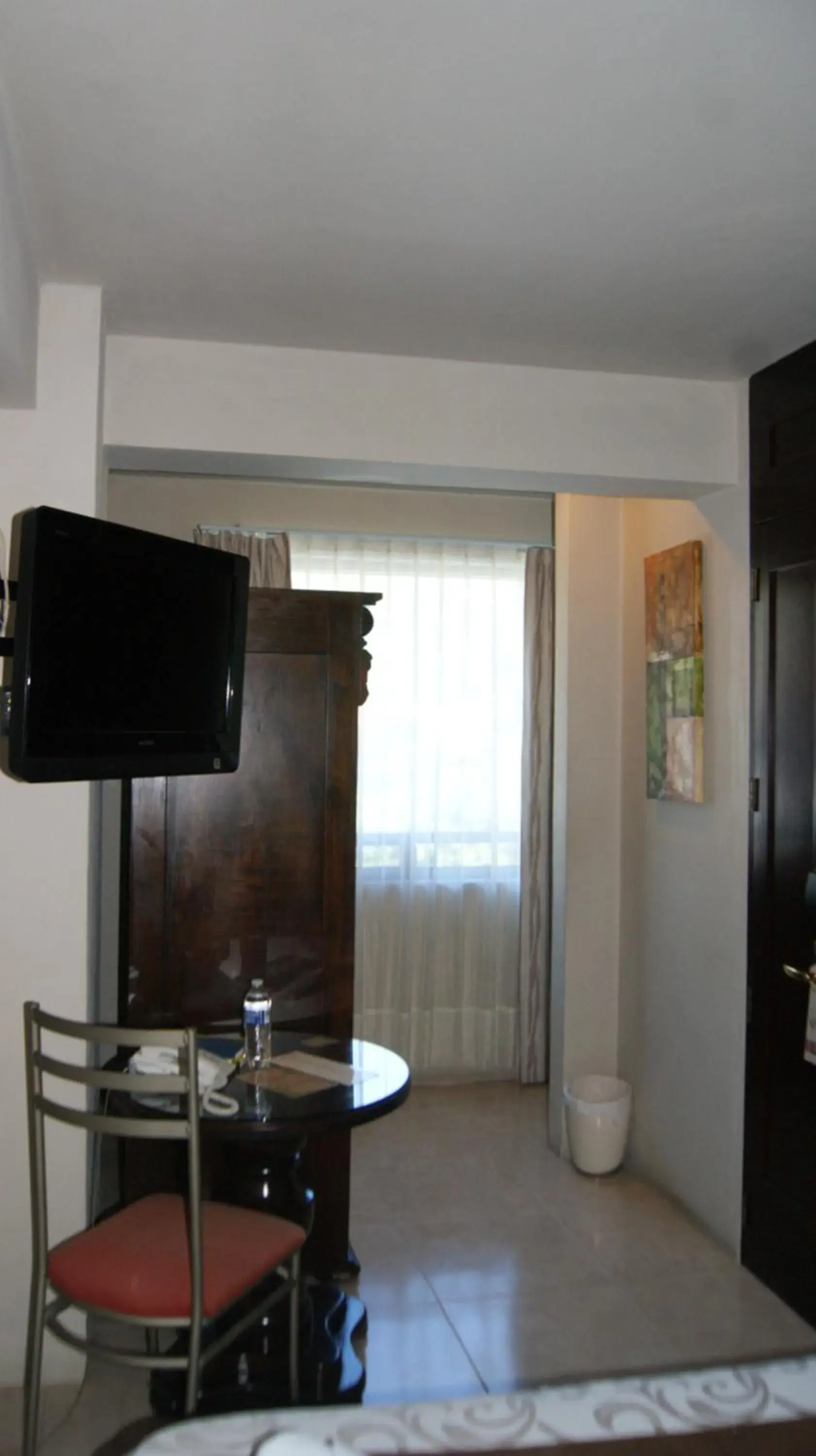 Small Double Room - single occupancy in Hotel San Francisco Small Double Room - single occupancy in Hotel San Francisco