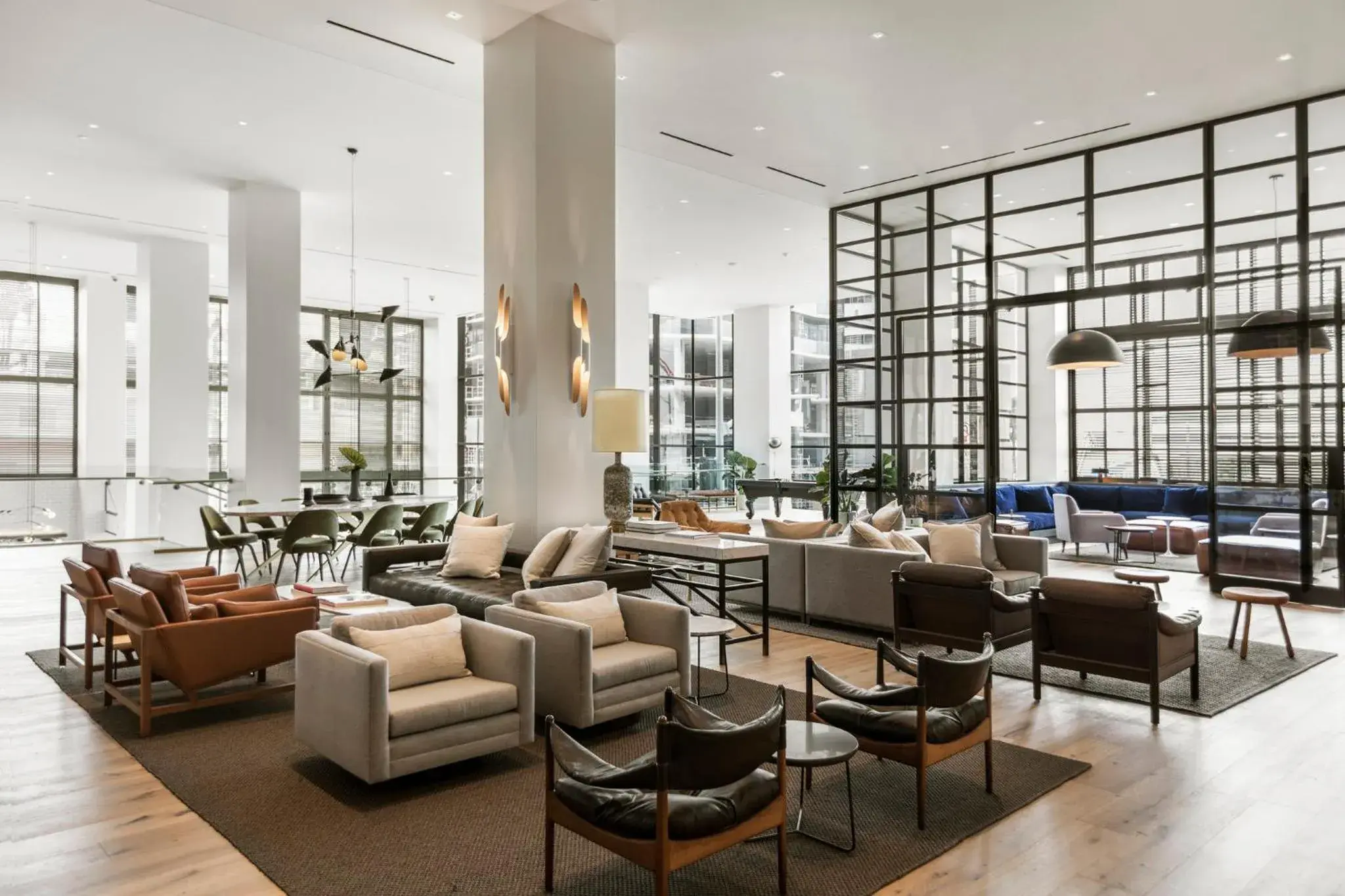 Property building in Kimpton Everly Hotel Hollywood by IHG Property building in Kimpton Everly Hotel Hollywood by IHG