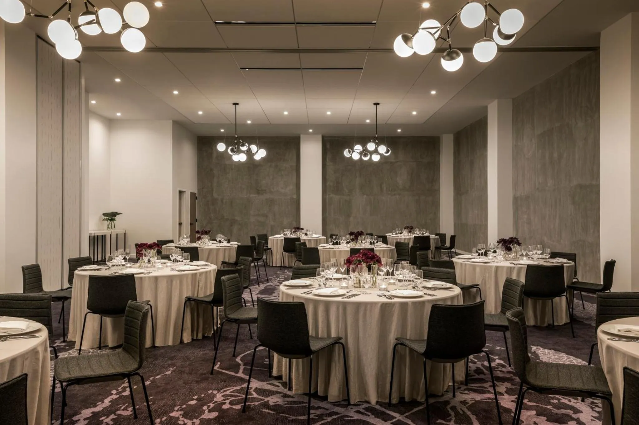 Banquet/Function facilities in Kimpton Everly Hotel Hollywood by IHG