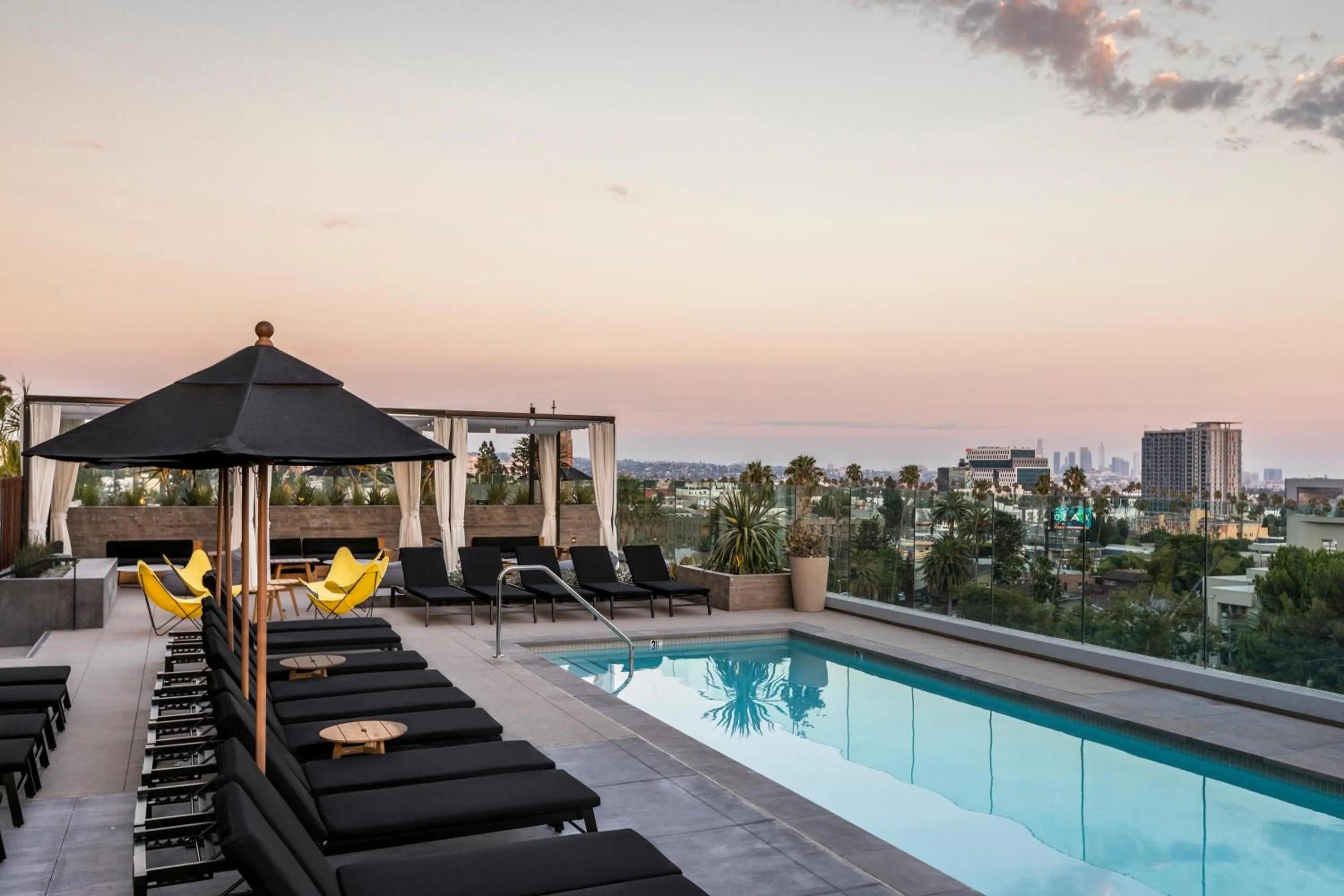 Swimming pool in Kimpton Everly Hotel Hollywood by IHG
