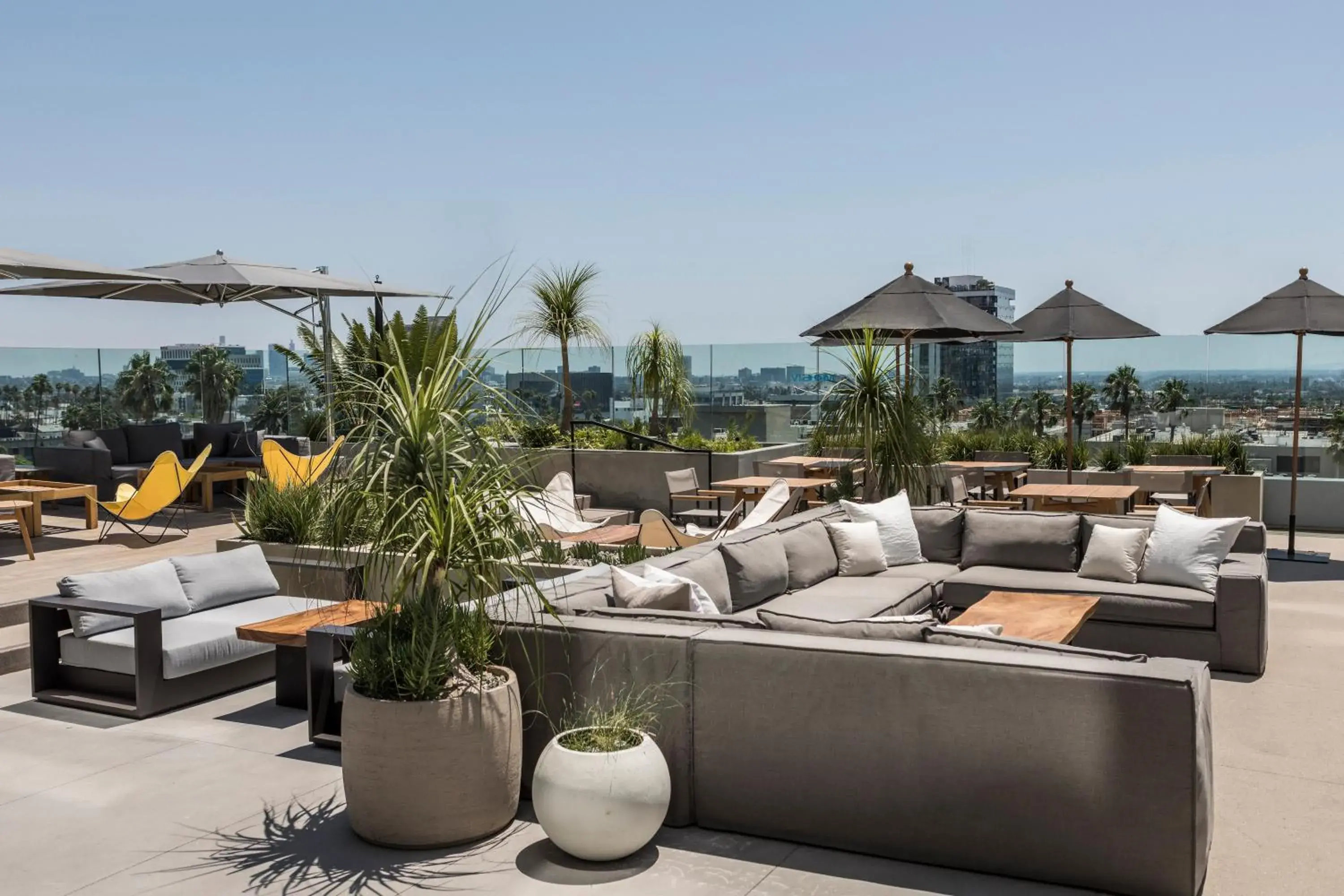 Lobby or reception in Kimpton Everly Hotel Hollywood by IHG Lobby or reception in Kimpton Everly Hotel Hollywood by IHG