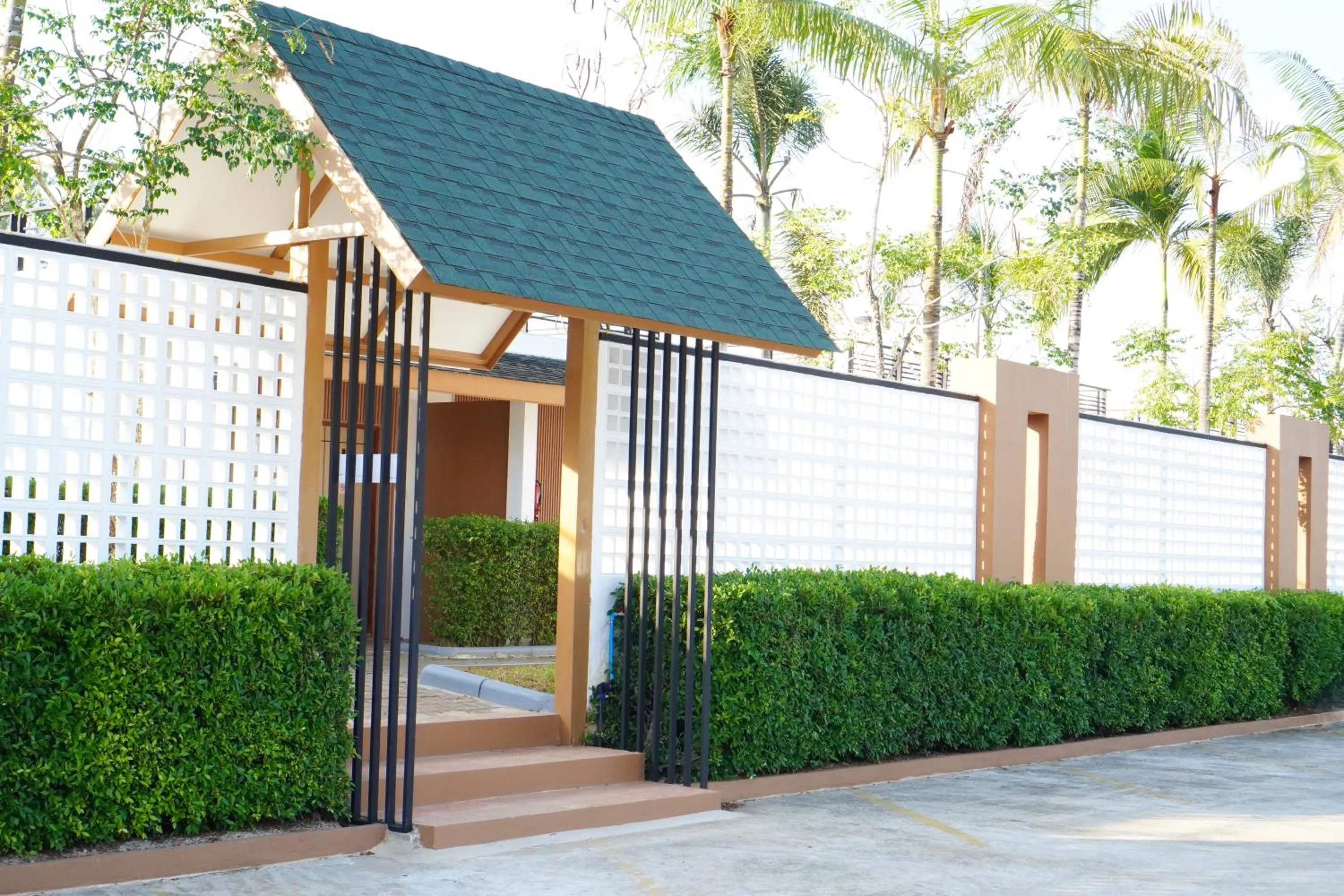 Property building in IP Plus Resort Chanthaburia - Halal Hotel