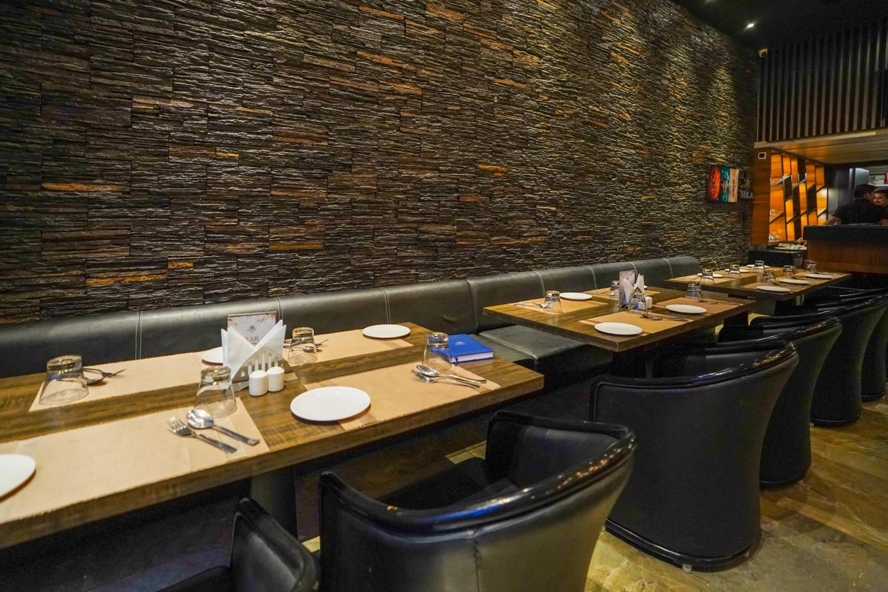 Restaurant/places to eat in Enrise By Sayaji Ahmednagar