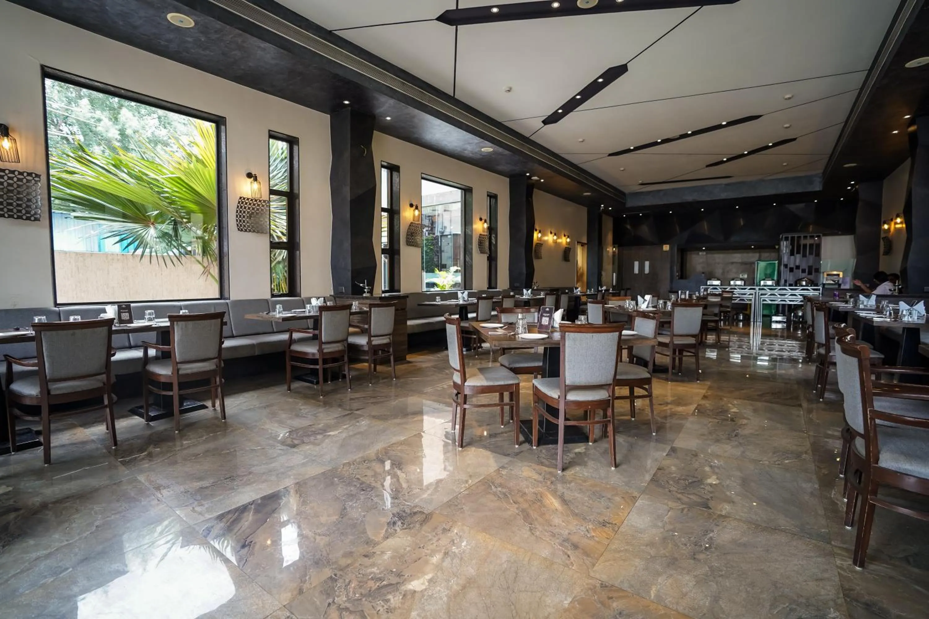 Restaurant/places to eat in Enrise By Sayaji Ahmednagar