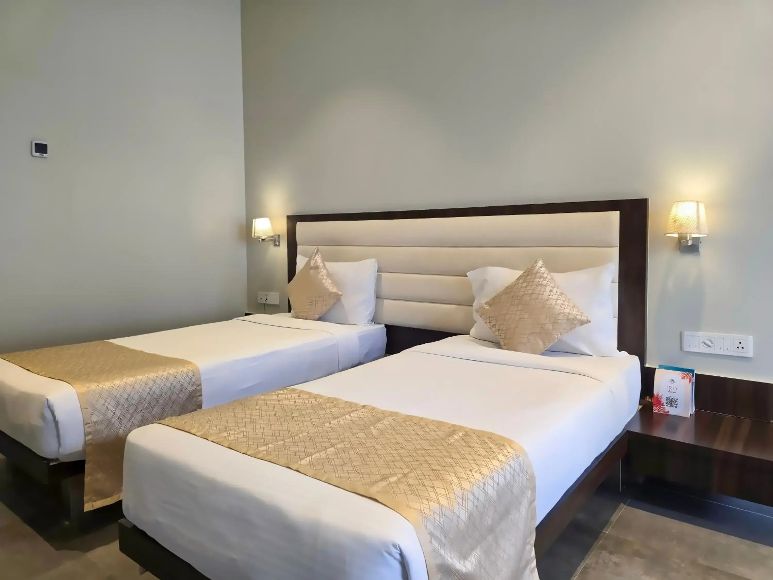 Executive Room Twin Bed - single occupancy in Enrise By Sayaji Ahmednagar Executive Room Twin Bed - single occupancy in Enrise By Sayaji Ahmednagar