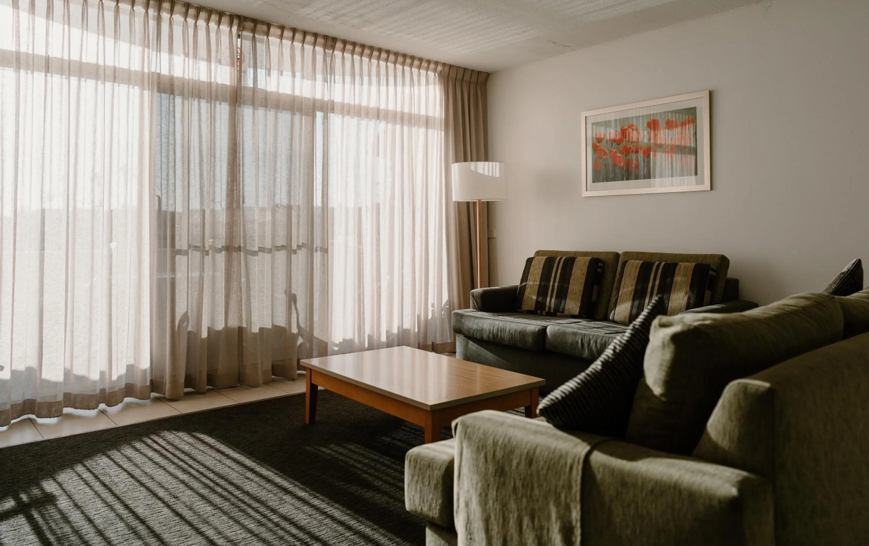 Living room in Lake Mulwala Boatel