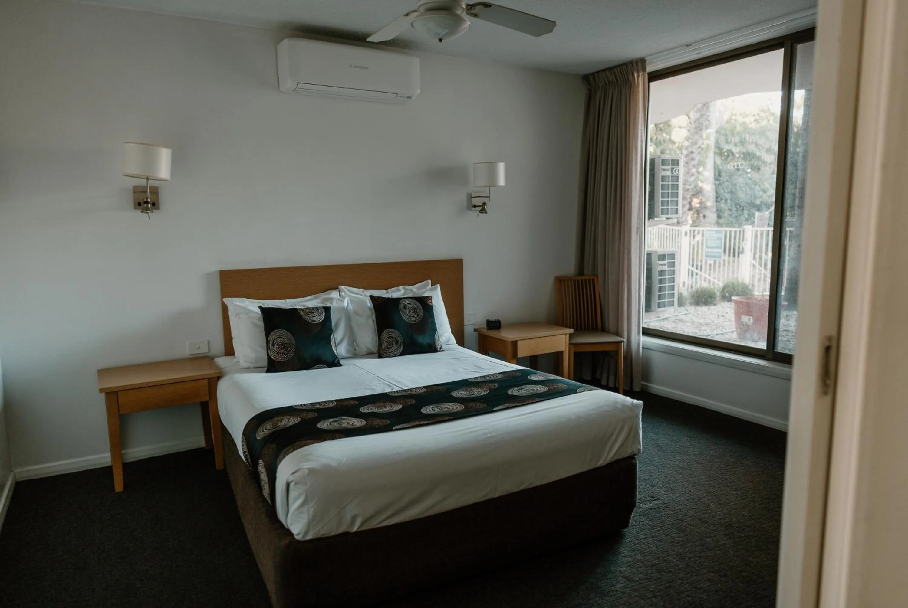 Bedroom, Bed in Lake Mulwala Boatel