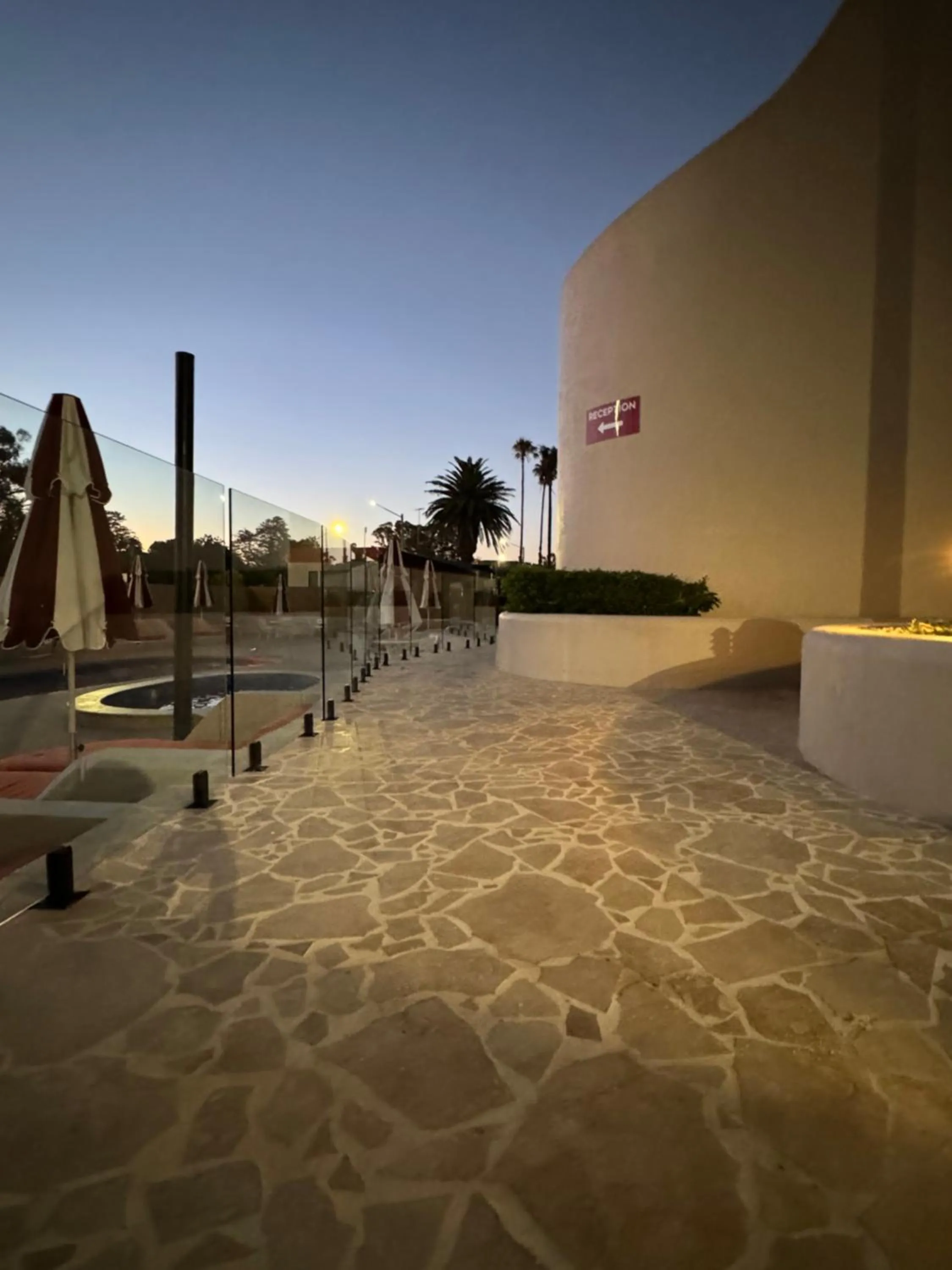 Property building in Lake Mulwala Boatel