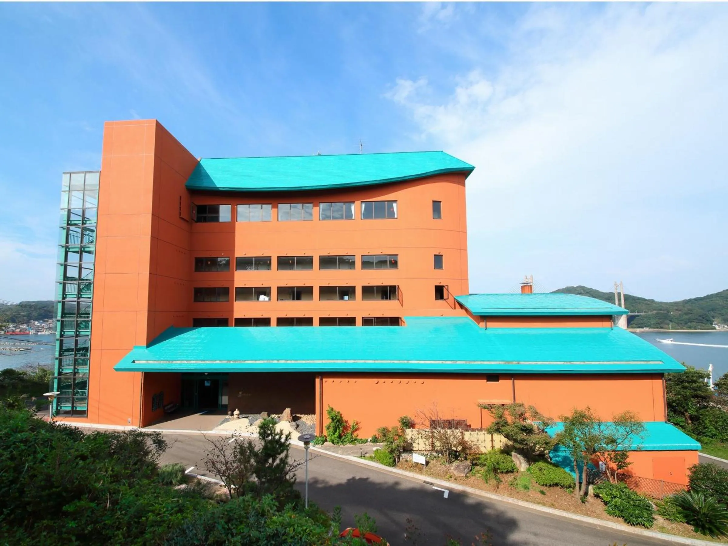 Property building in Tabiyado Yobuko