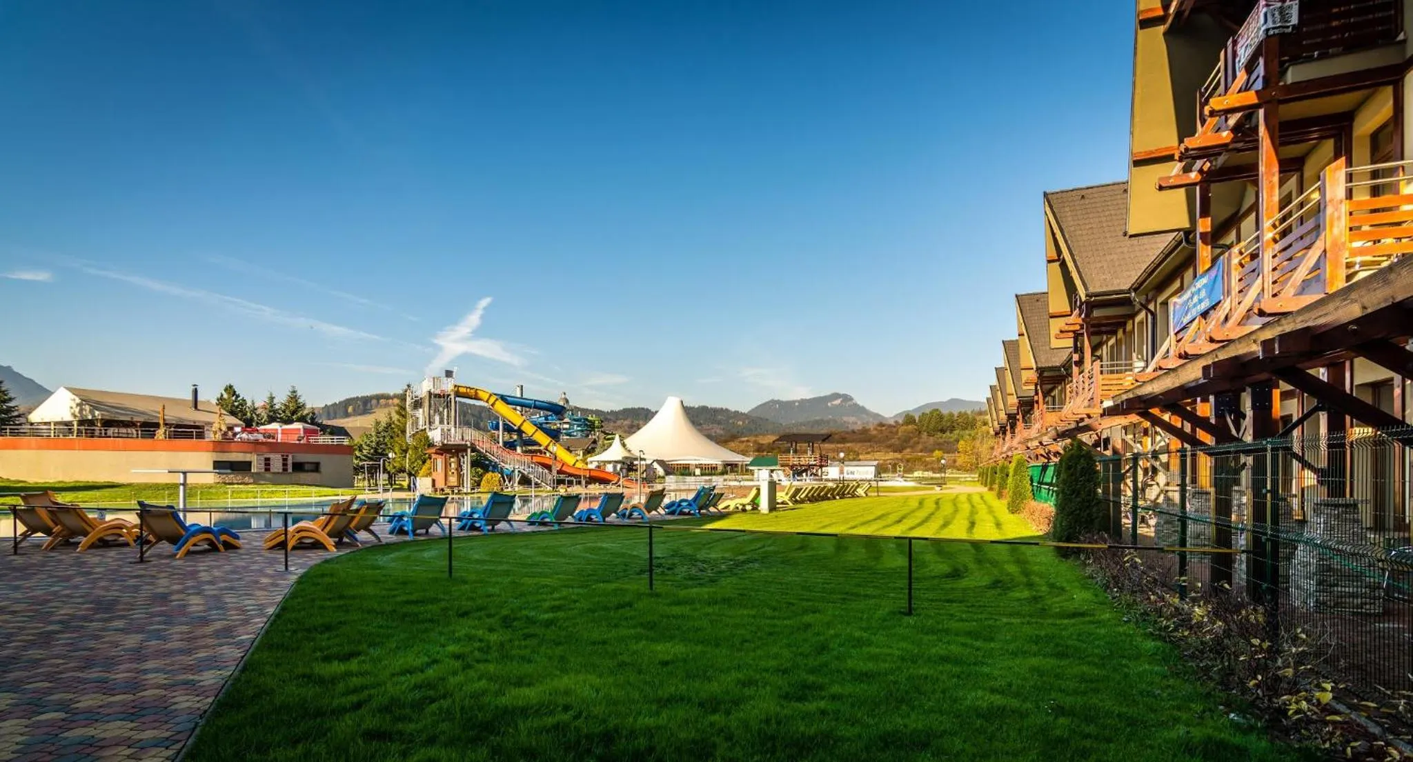 Swimming pool in Apartman Mirka - Hotel Luka