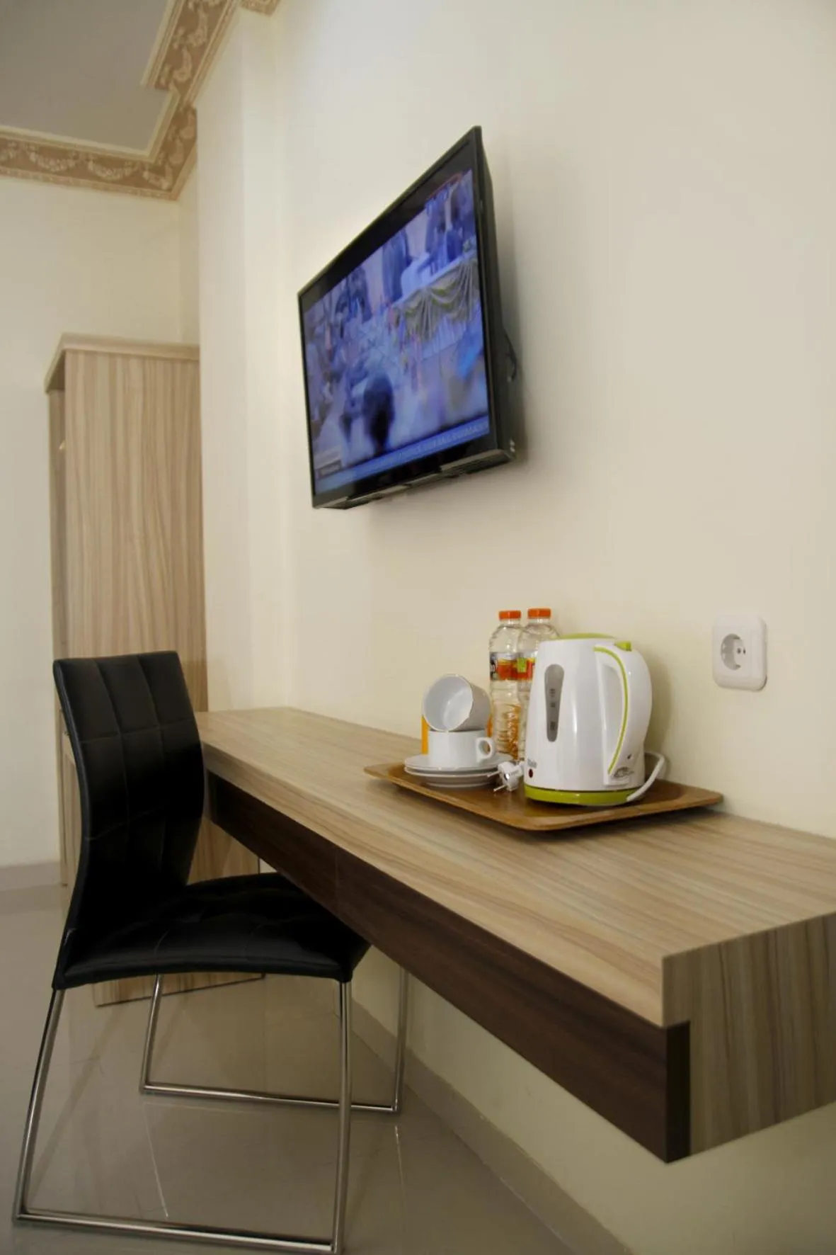 Hersya Front One Inn Surabaya