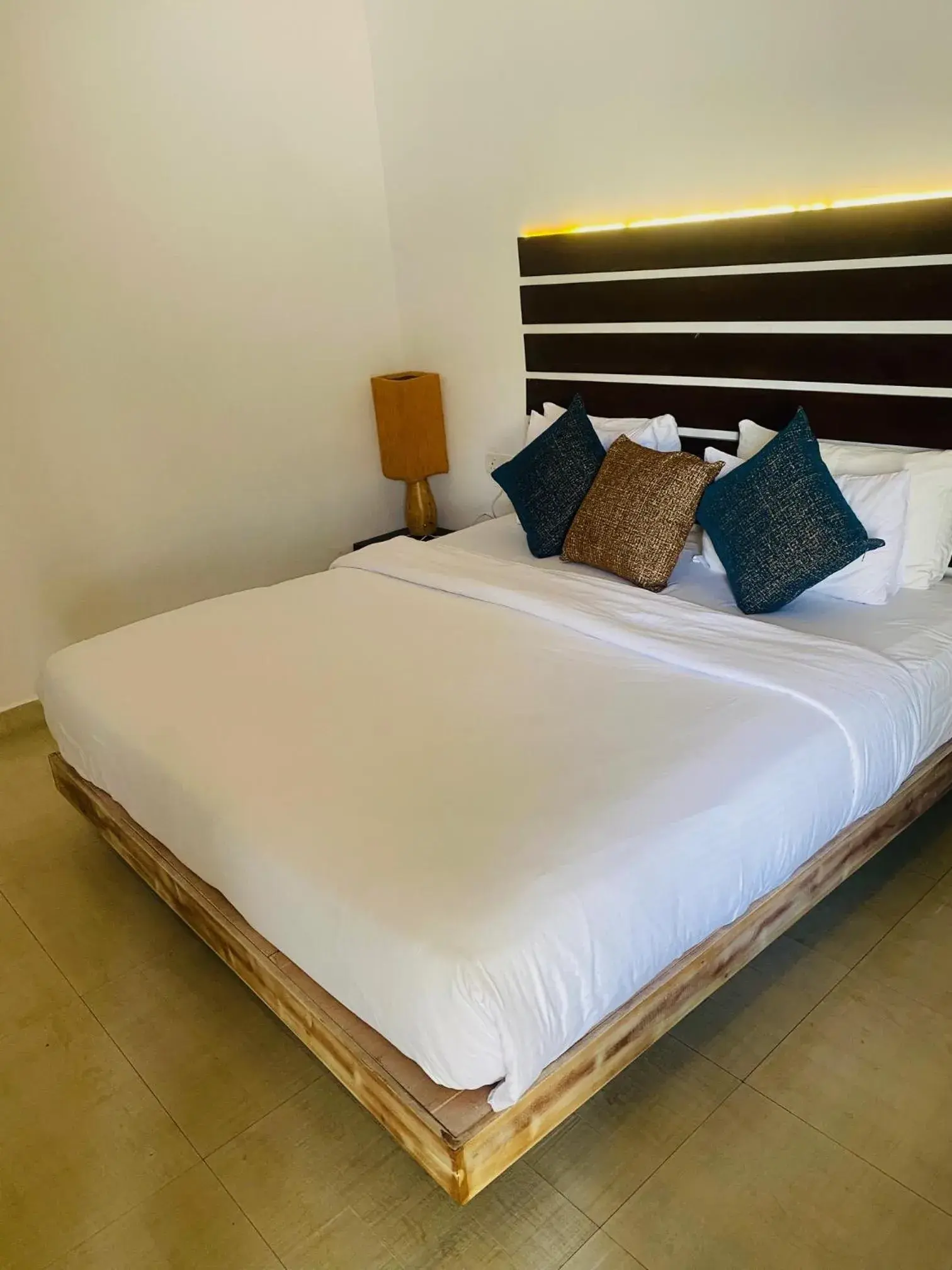Bed in Hotel Cloud 9 Negombo Bed in Hotel Cloud 9 Negombo