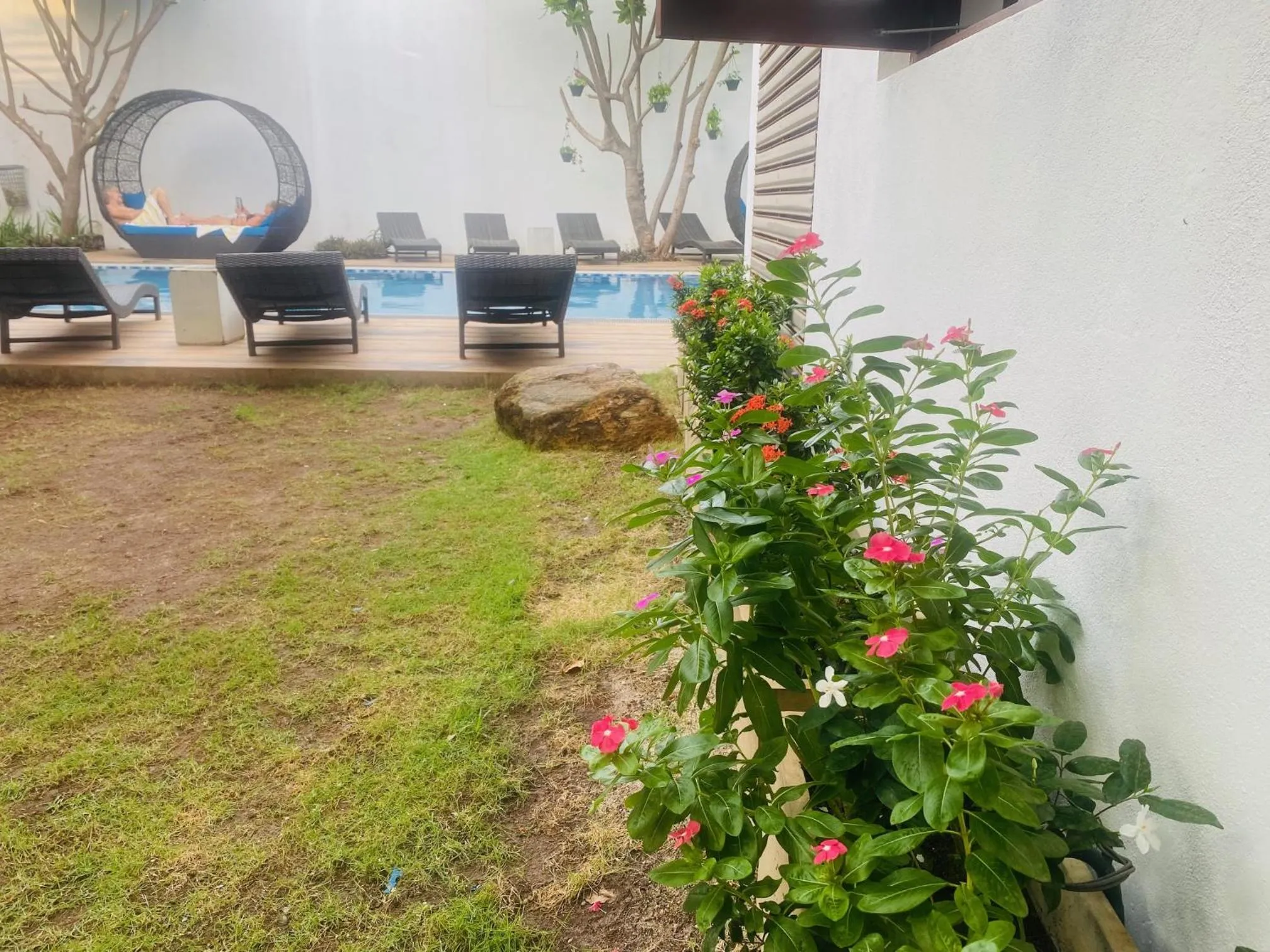 Garden view in Hotel Cloud 9 Negombo