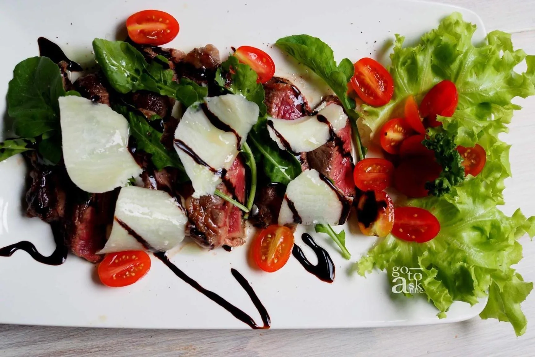Food and drinks in Otium Boutique Room