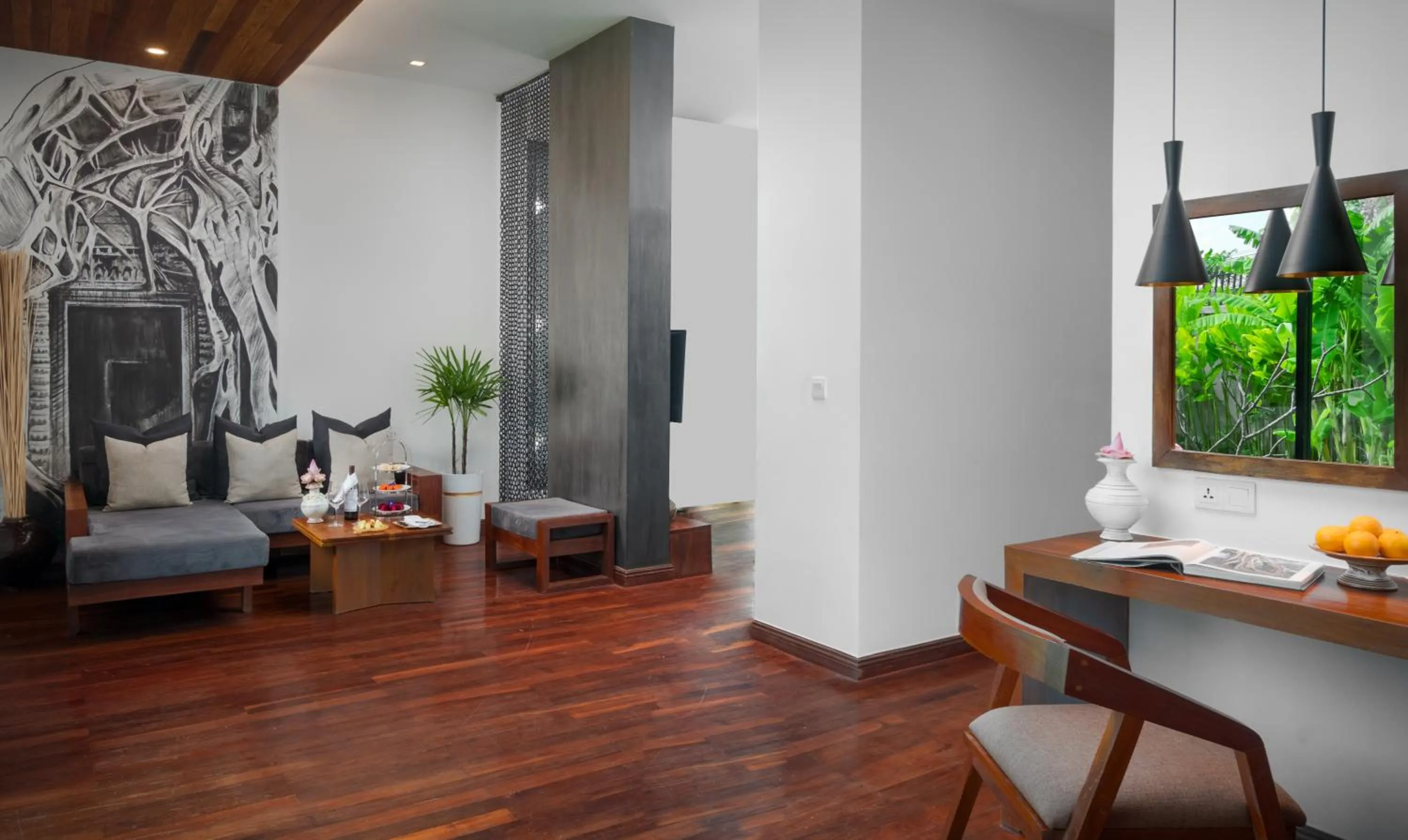 Photo of the whole room in Shintana Saya Residence