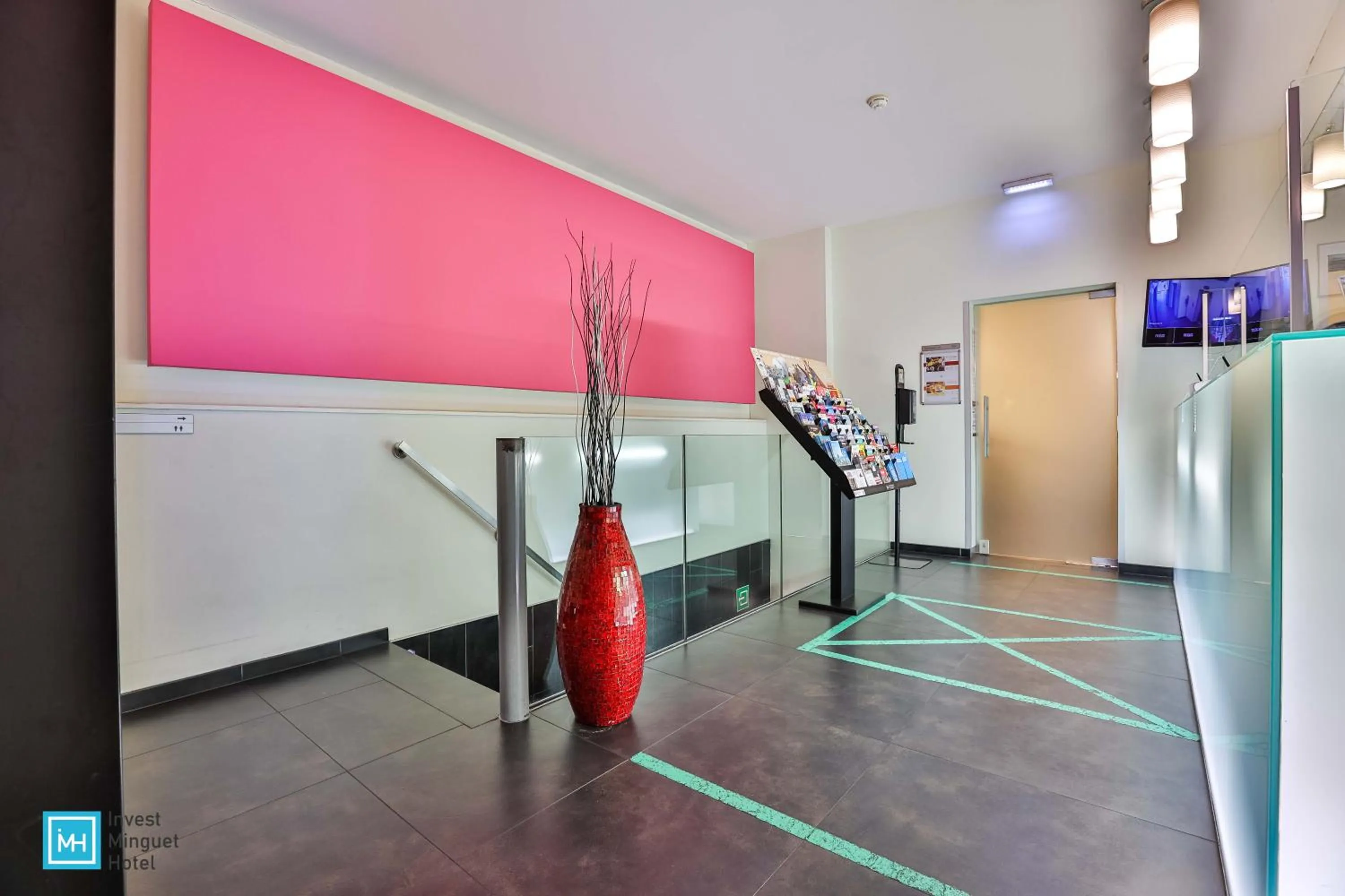 Lobby or reception in Hotel De La Couronne Liege