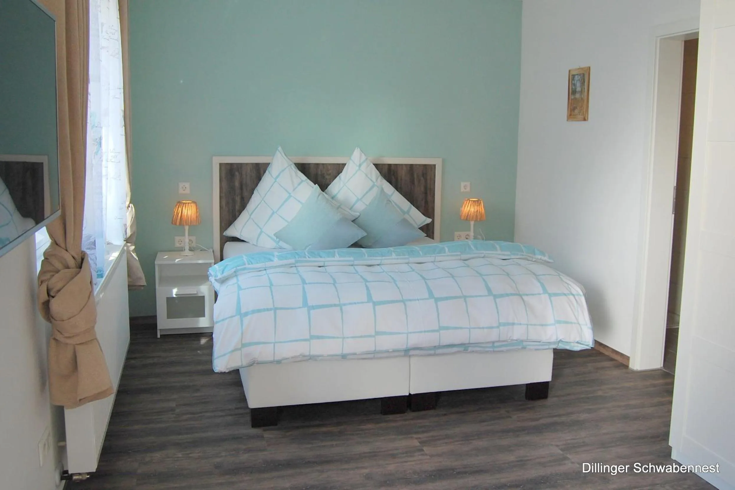 Bedroom, Bed in Apart Hotel - Dillinger Schwabennest