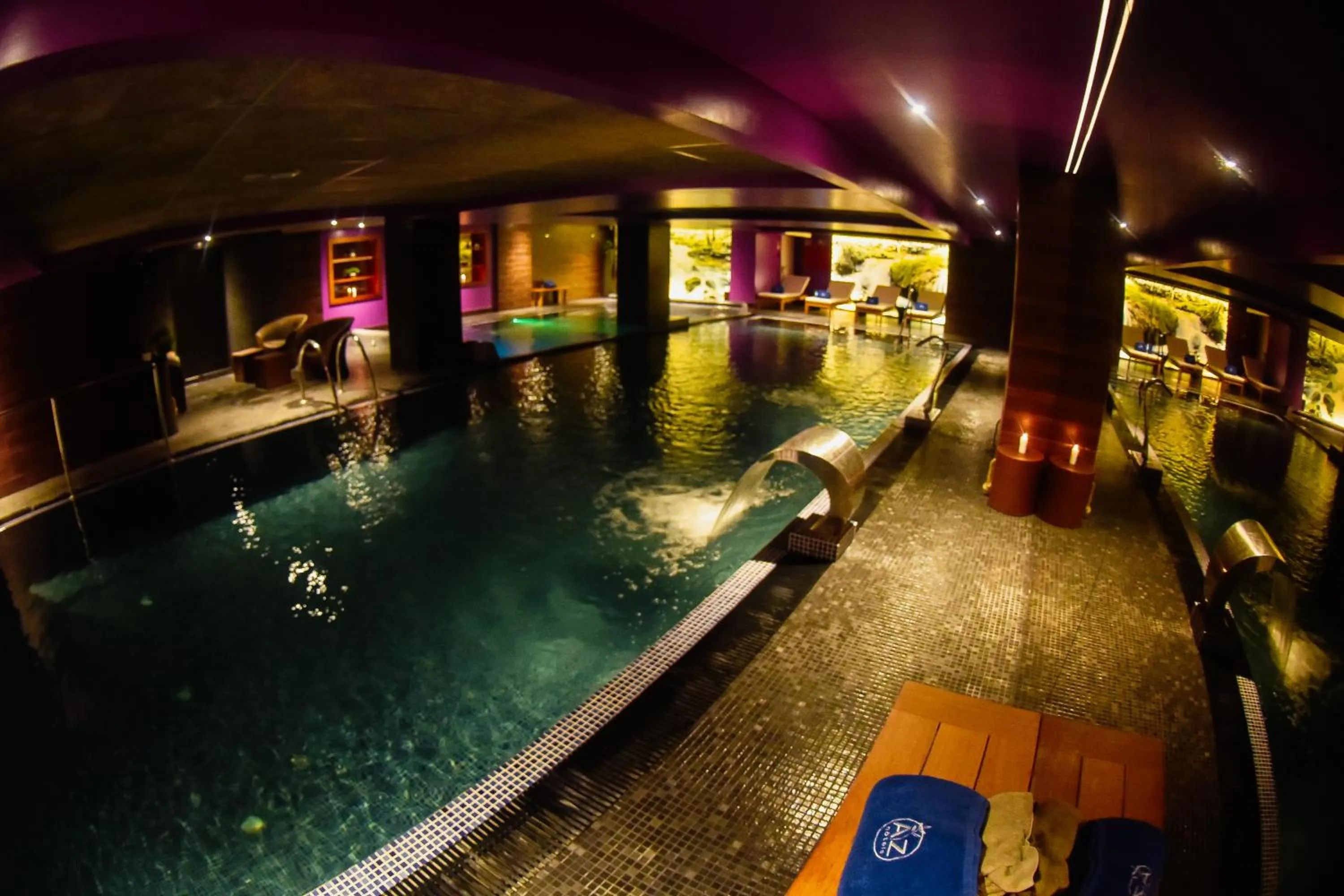 Swimming pool in AZ Hôtels Vieux Kouba