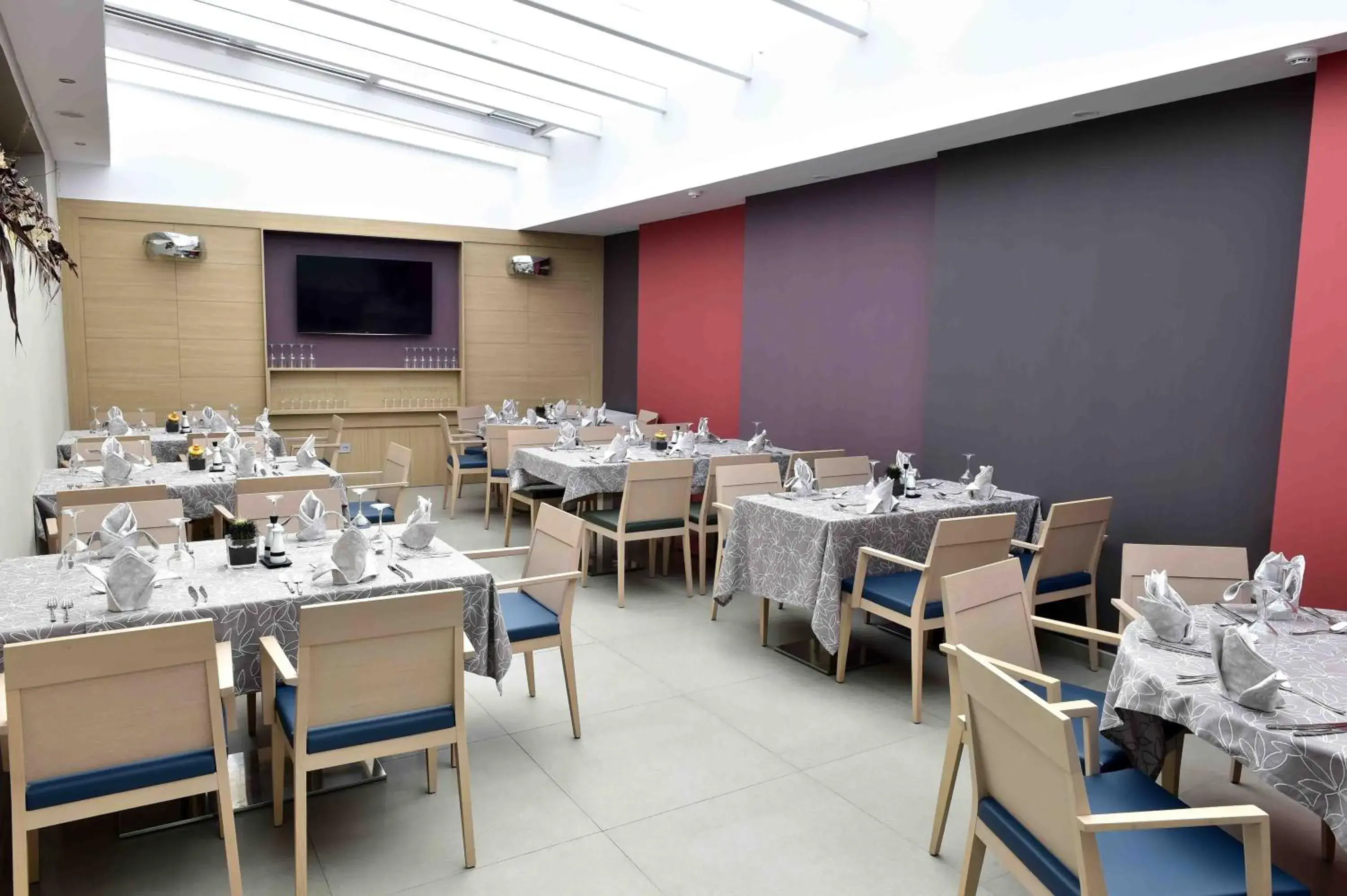 Restaurant/places to eat in AZ Hôtels Vieux Kouba Restaurant/places to eat in AZ Hôtels Vieux Kouba